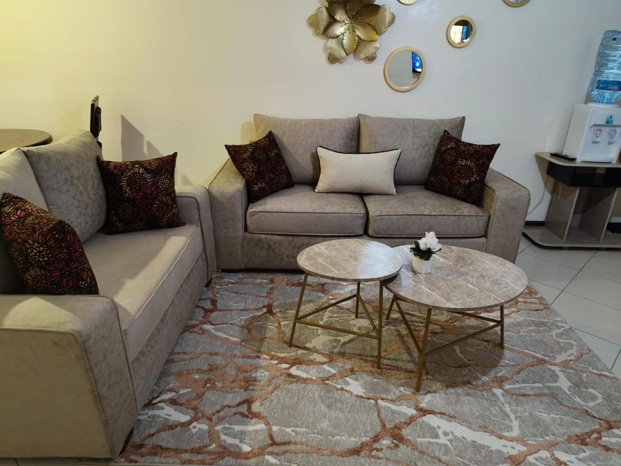 Zoe Homes Westpointe Suites 1 and 2 bedroom Nairobi West Estate Mbagathi Way Madaraka Estate Strathmore University