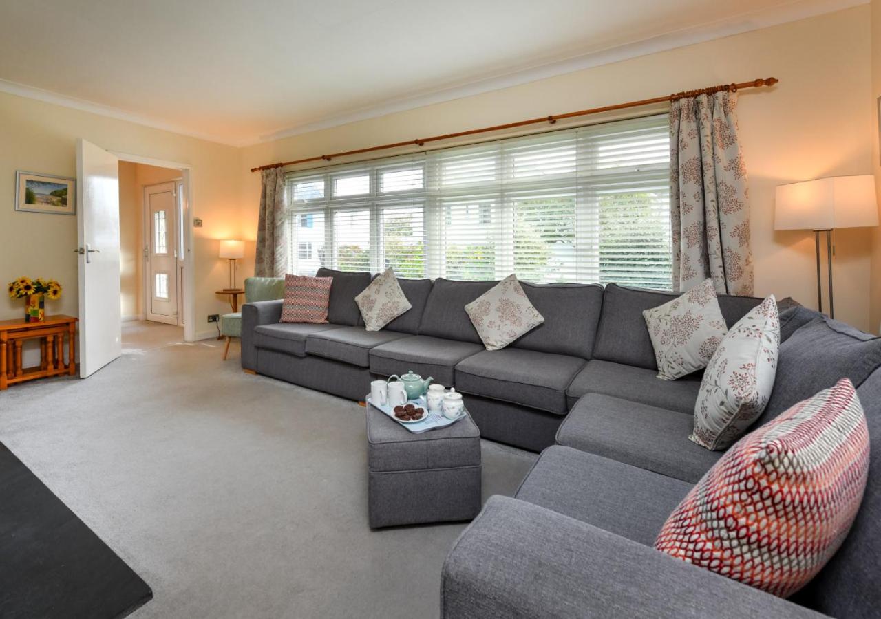 4 Bed in Llanbedrog oc-sunnyd