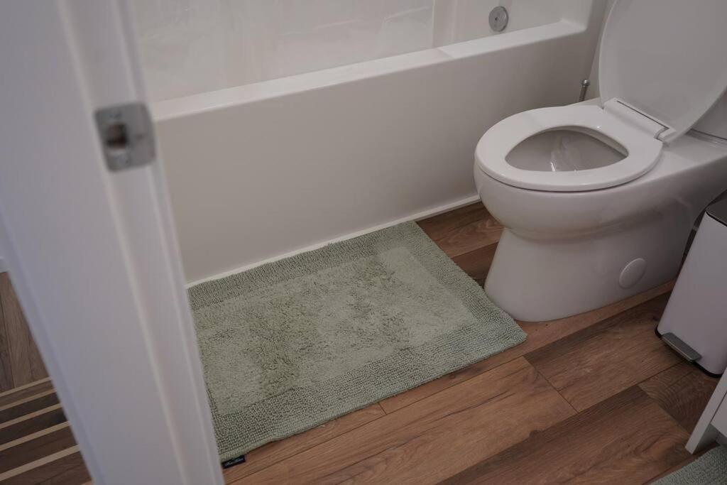 Guest suite in Saanich, BC