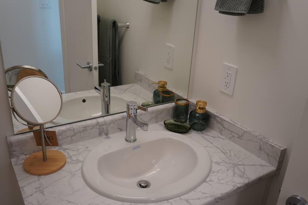 Guest suite in Saanich, BC