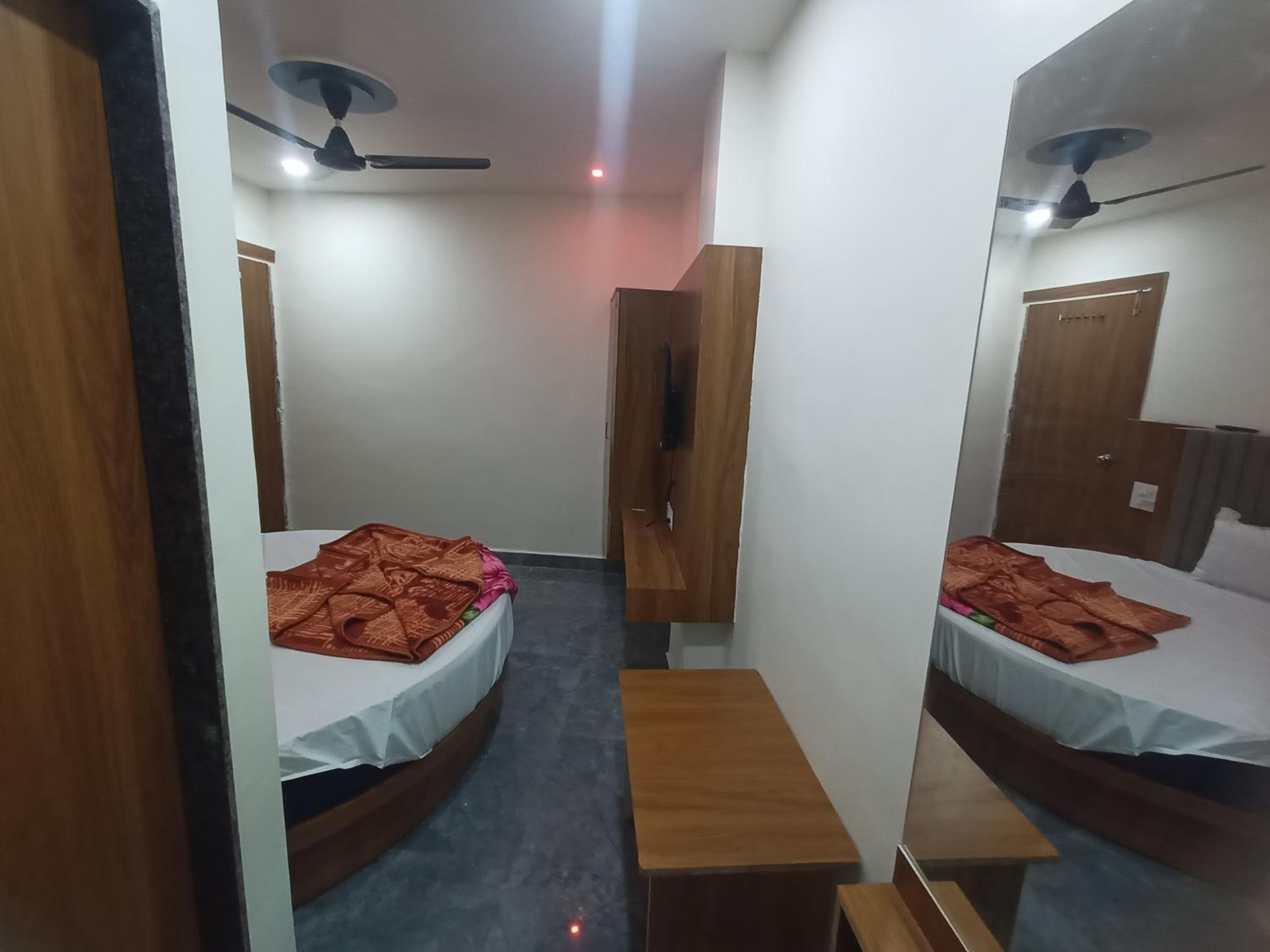 Hotel Galaxy view 3