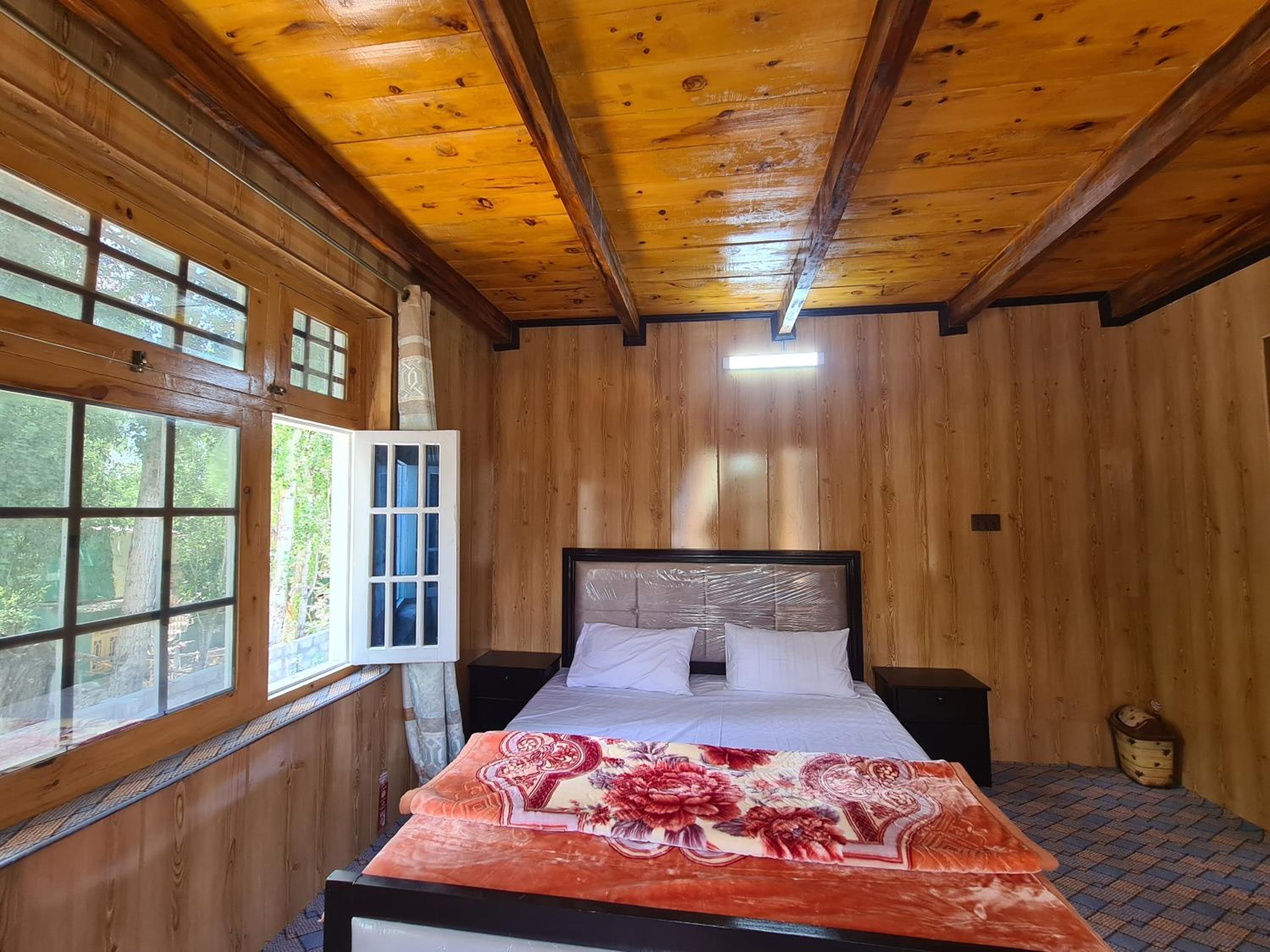 Rus Olive Lodge Skardu view 4
