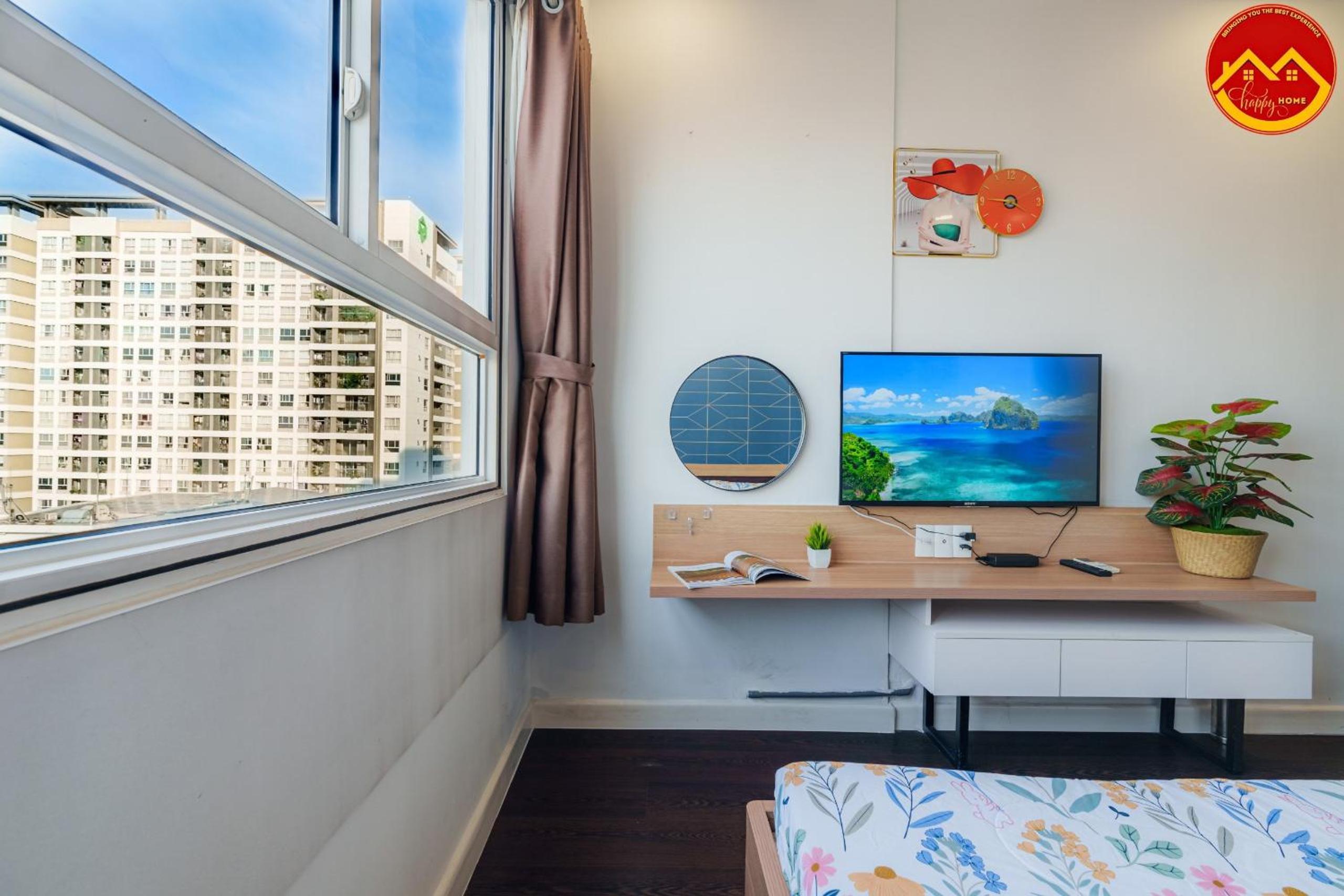 Apartment - Near TSN Airport - 2Br 2WC - Luxury