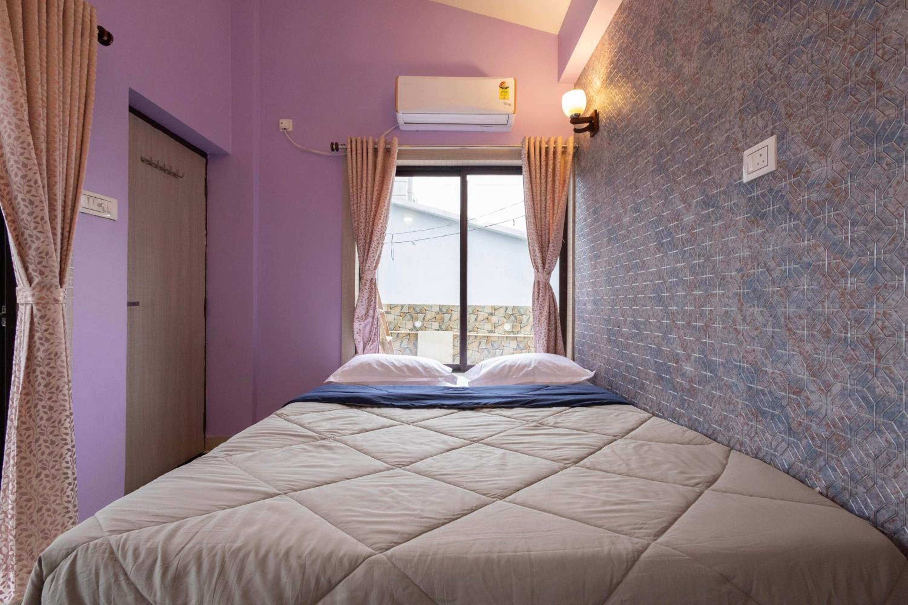 Gemscity Villa by JadeCaps Nr IIMC view 4