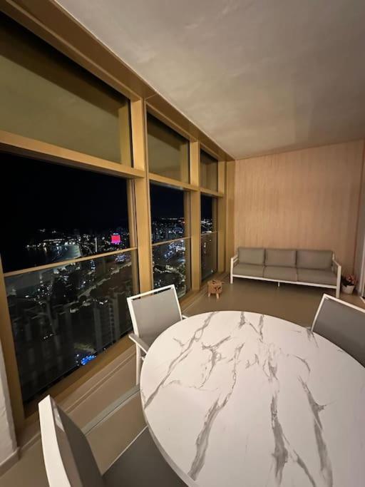Intempo 31 panoramic sunrise & spa view 4