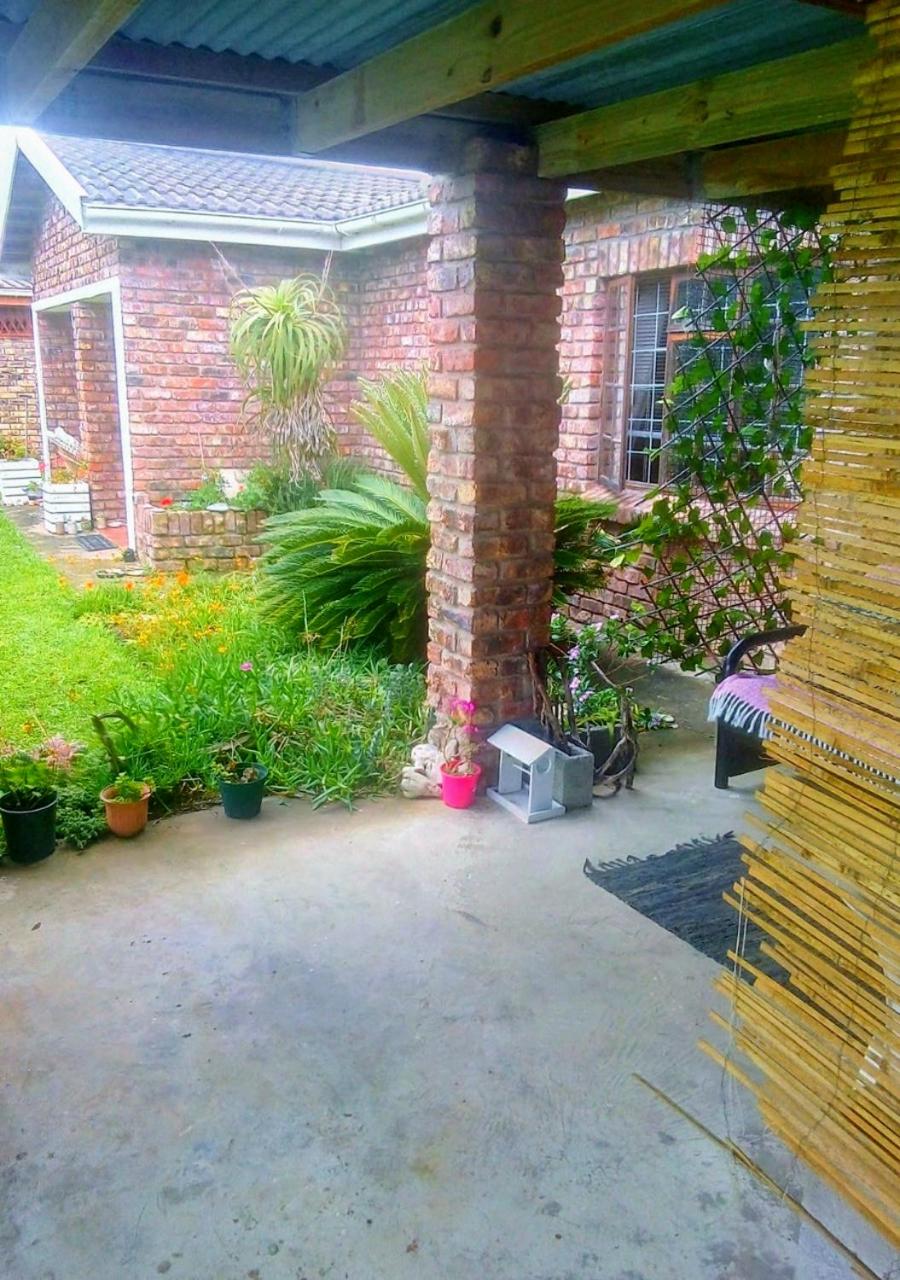 Photo 34