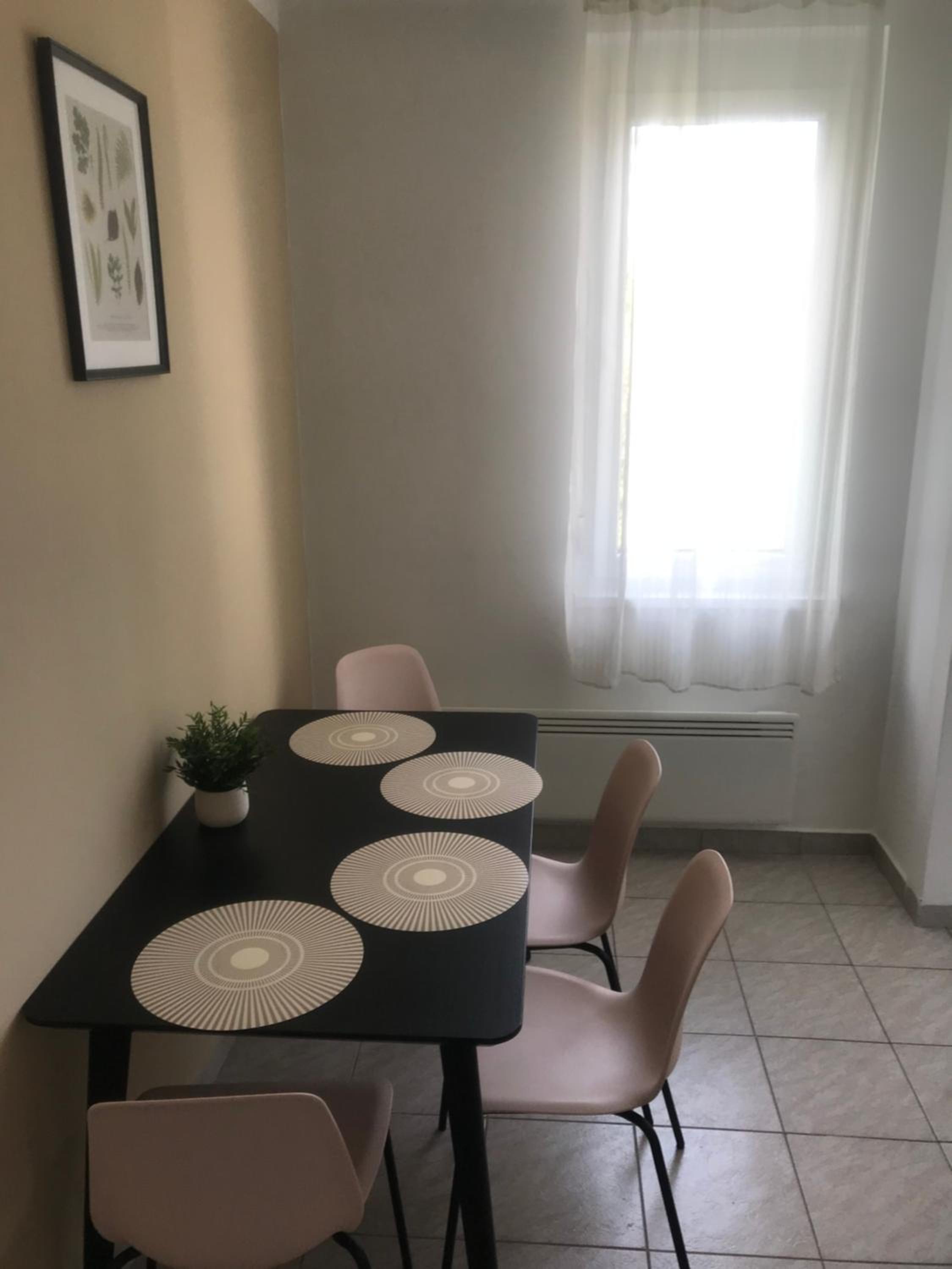 Rozmaring Apartman