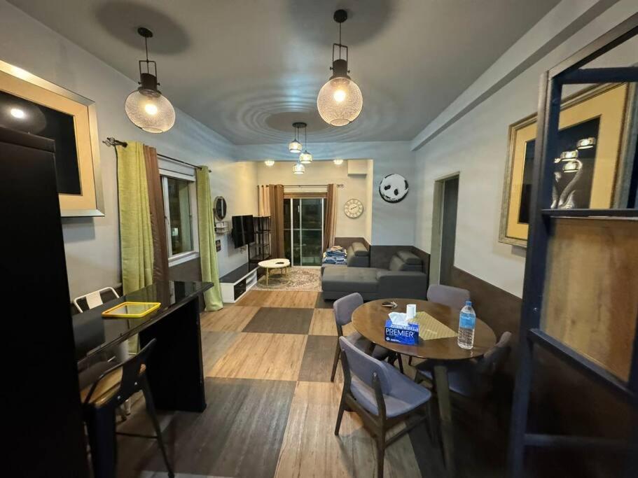 Quintet homestay