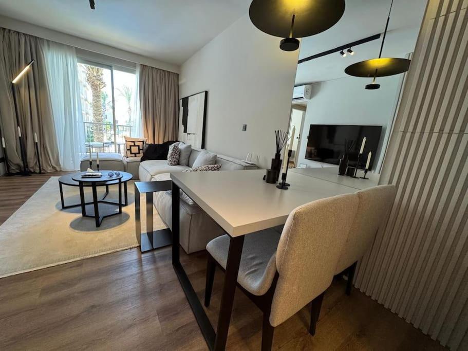 Amazing Chalet marassi one bedroom with pool view 104 view 4