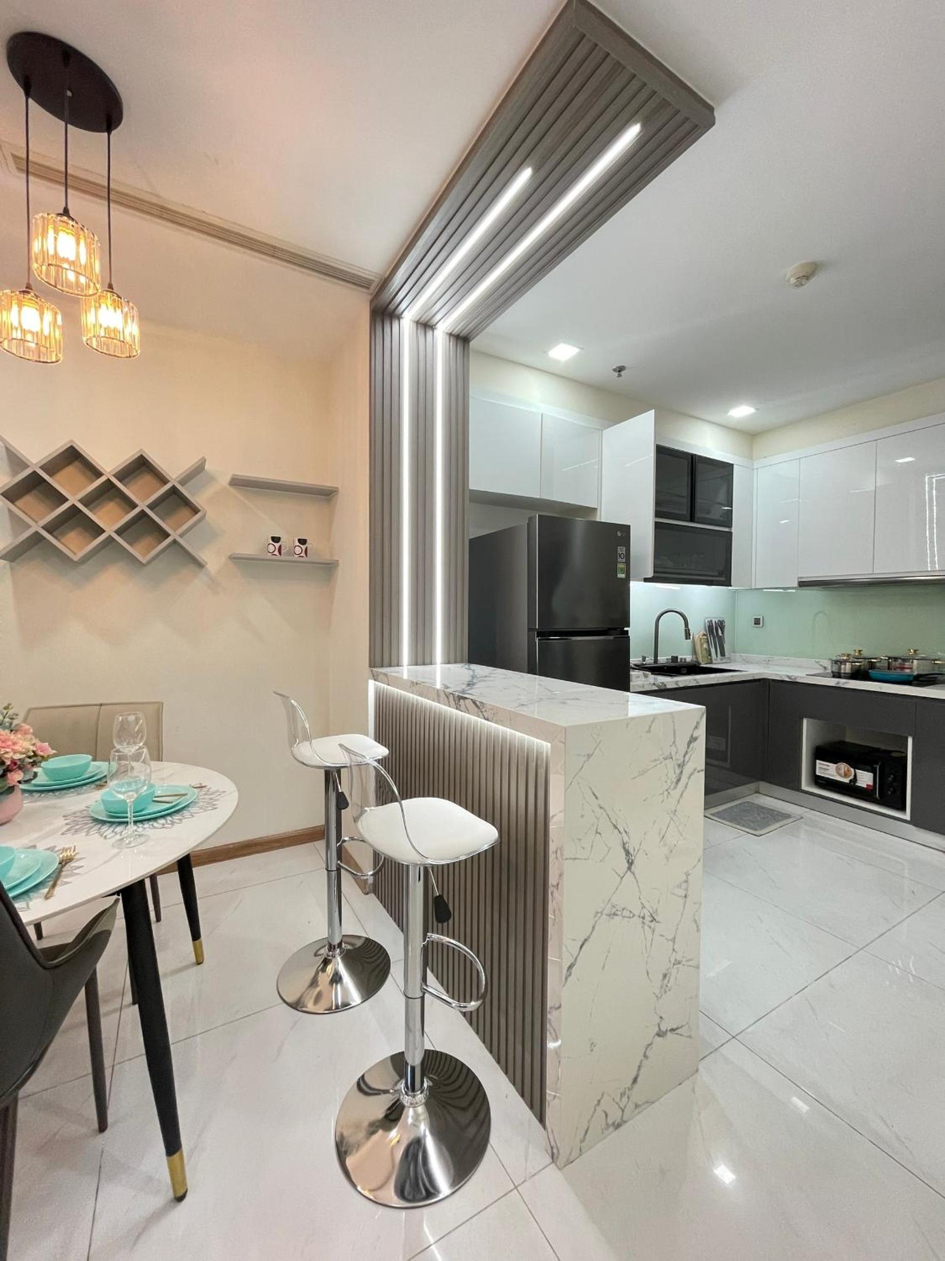 VINHOMES Lux Stay
