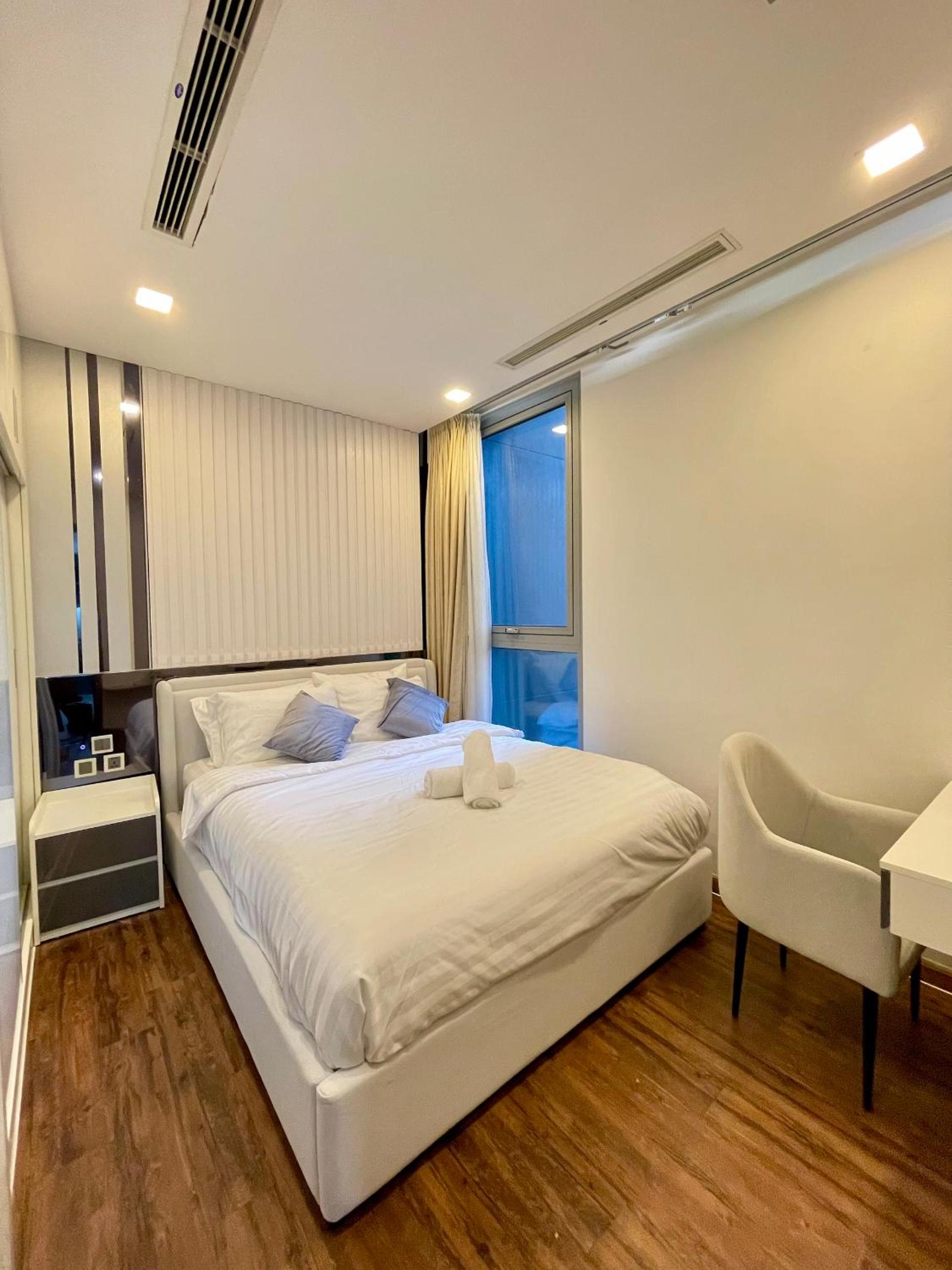 VINHOMES Lux Stay