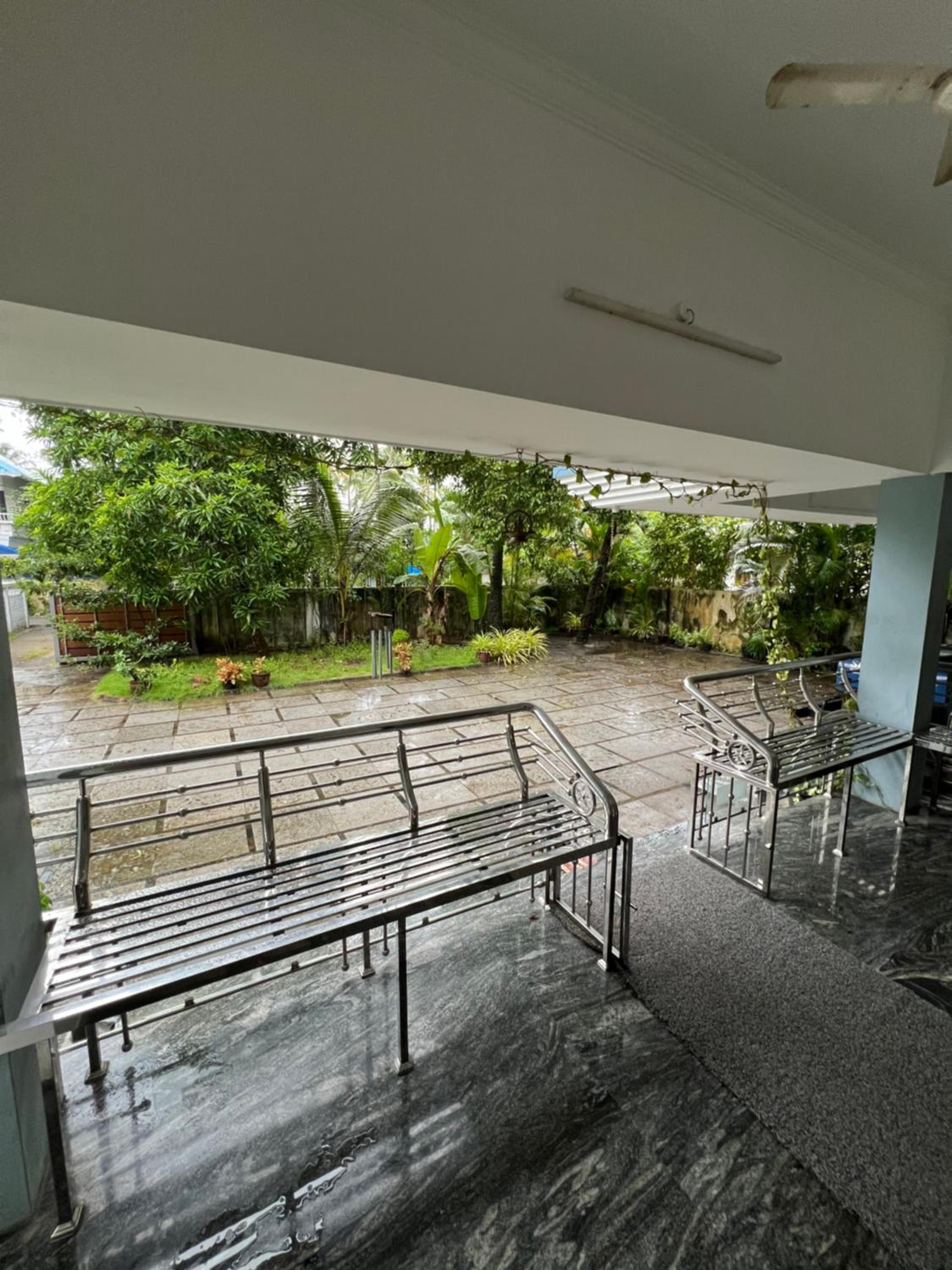 Sandpool Villa