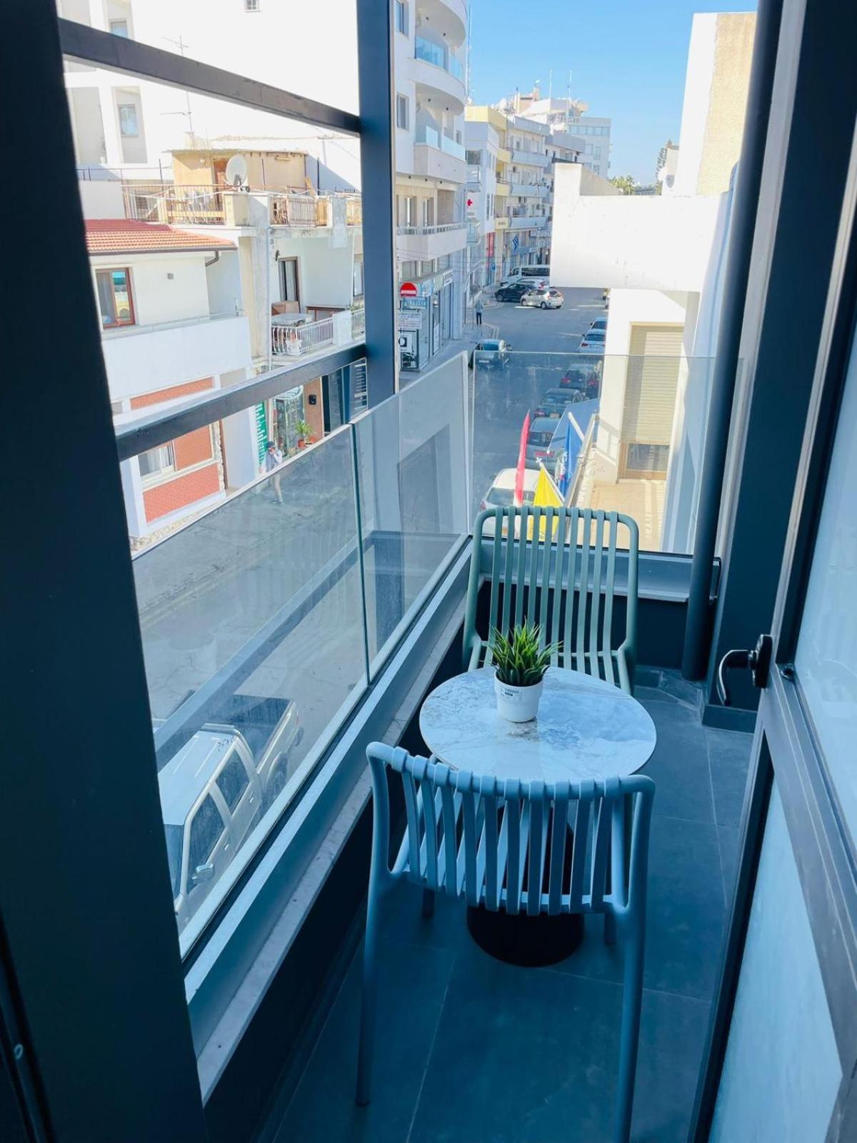 Stylish 1bedroom apartment in The Heart Of Larnaca