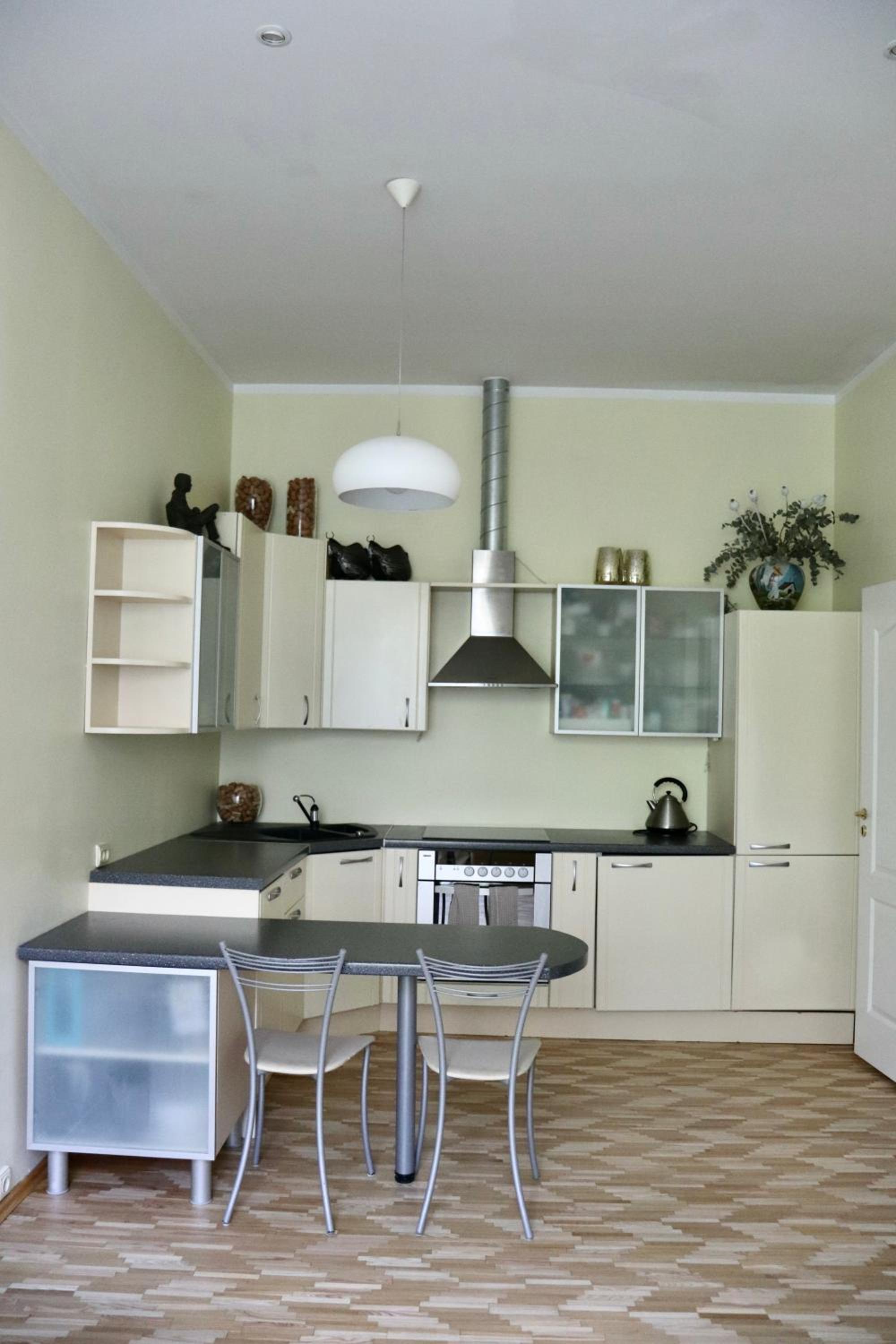 Green House Apartment
