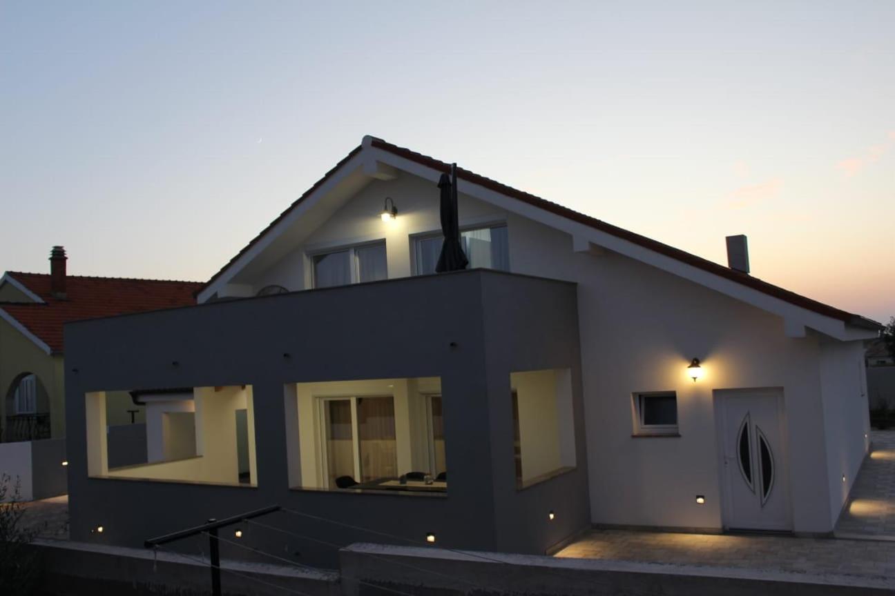 Vila Jela Poličnik view 4