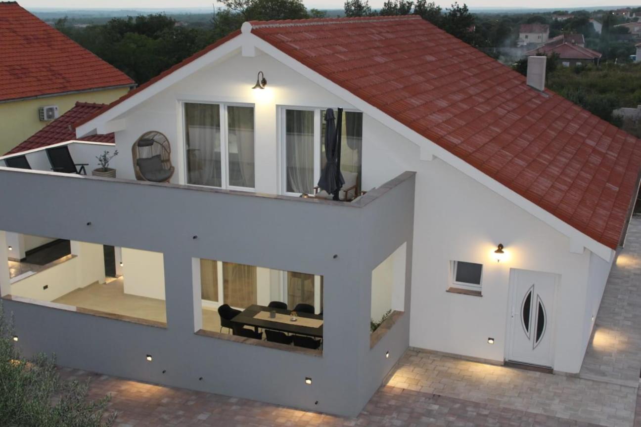 Vila Jela Poličnik view 2