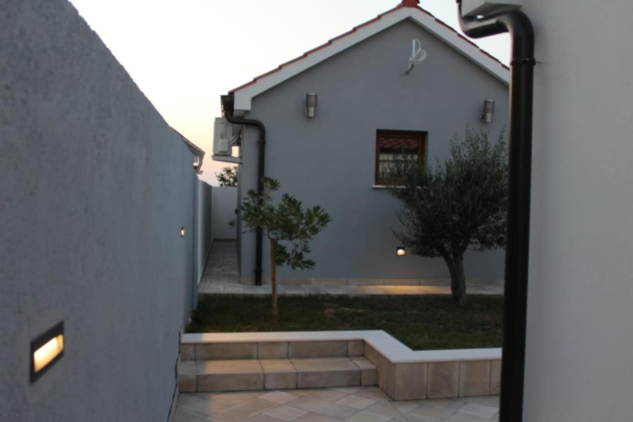 Photo 49