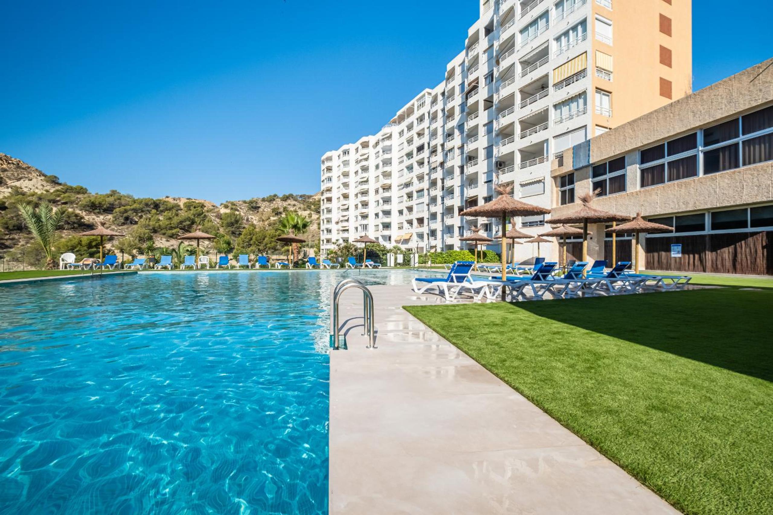 Eurotennis 4 Paradise Beach Apartments