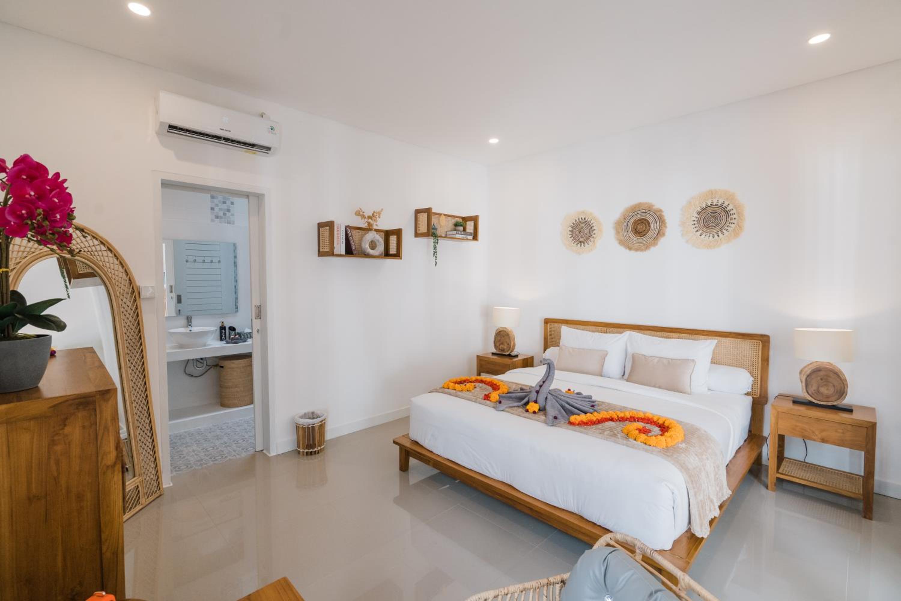 Villa Noni Kerobokan - By Bali Lyfe Venture