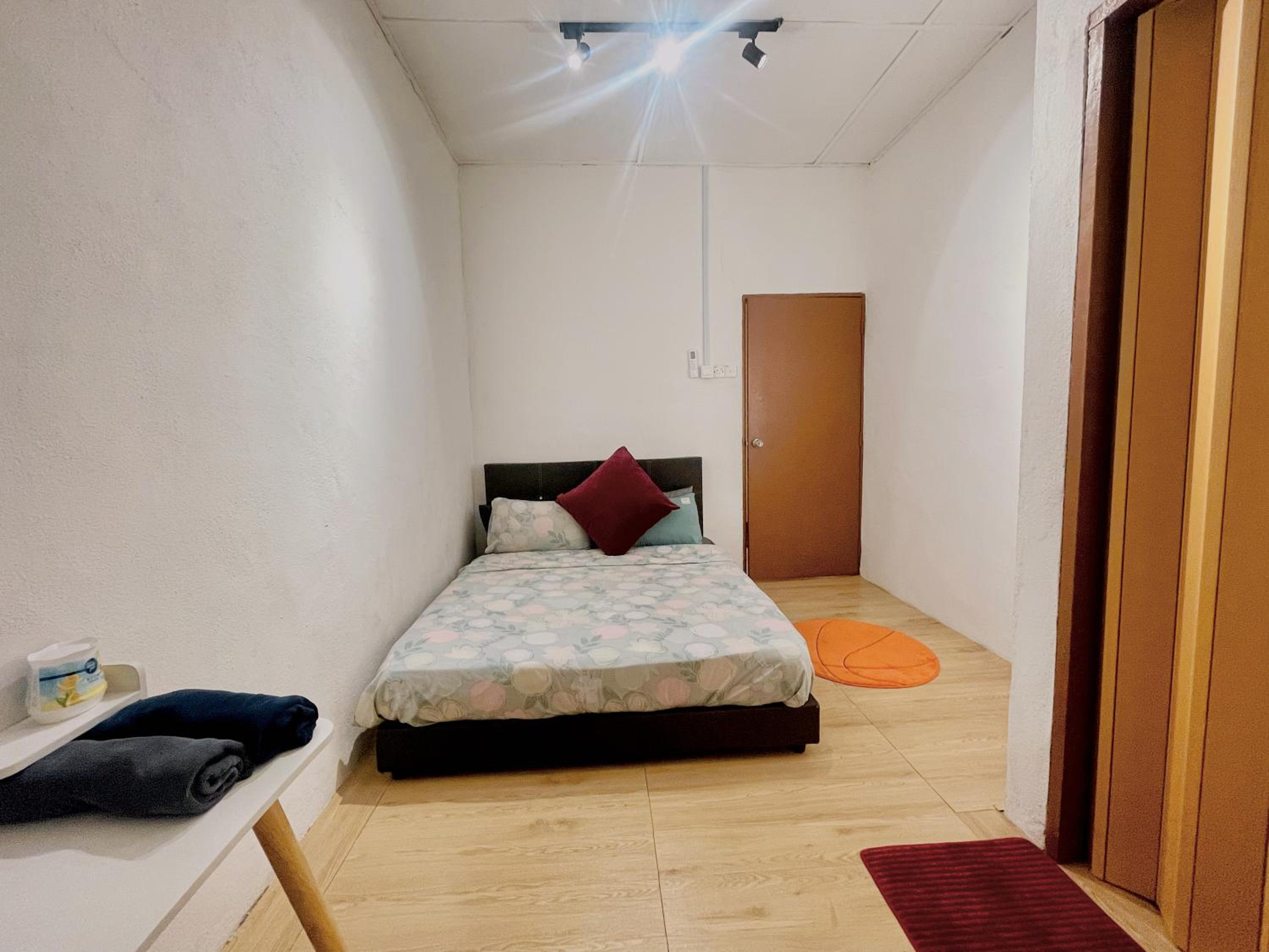 Cozy 10 Entire House 4 Bedroom At Alma Bukit Mertajam view 4