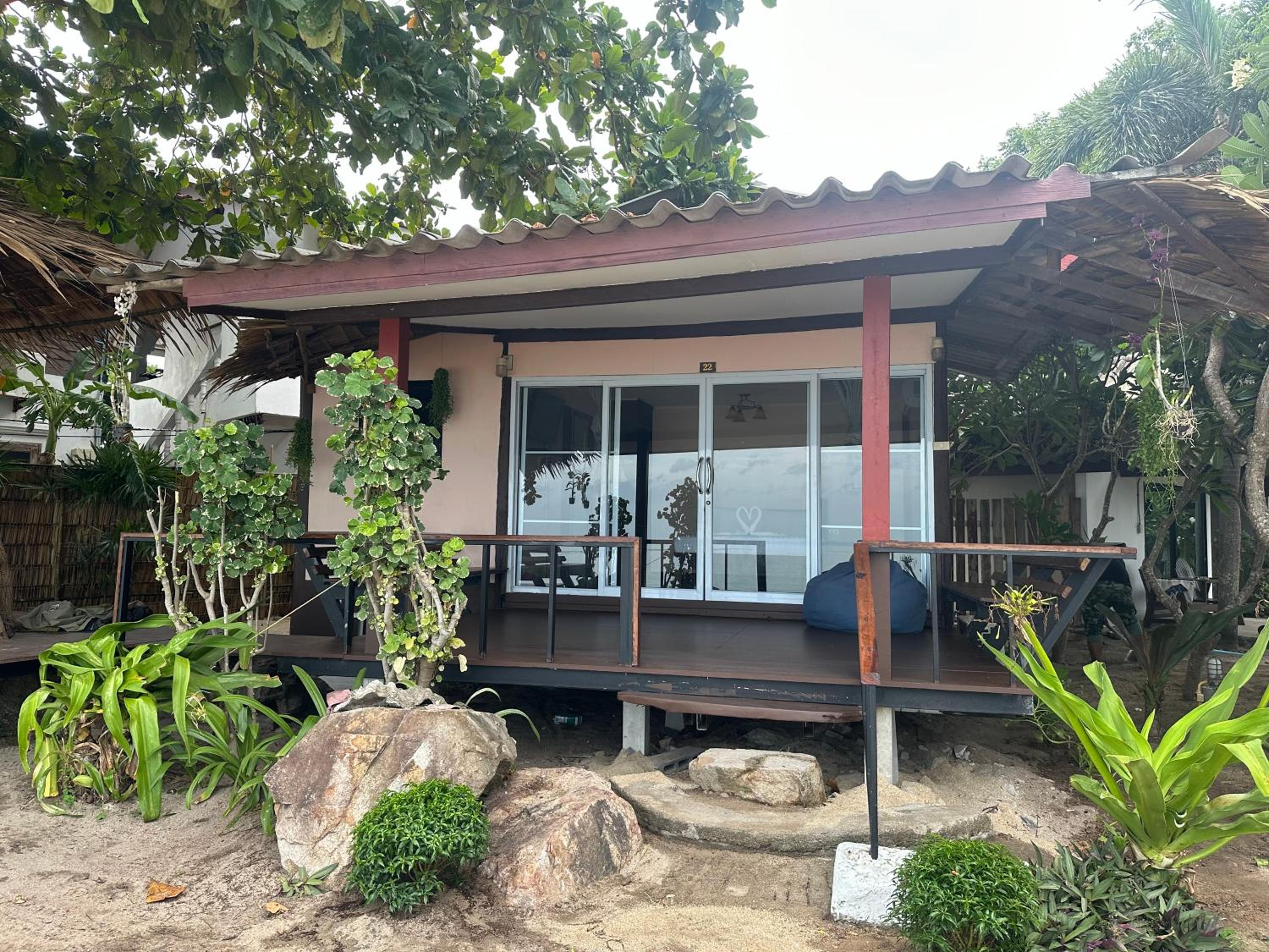 The Cosy Koh Phangan and Restaurant