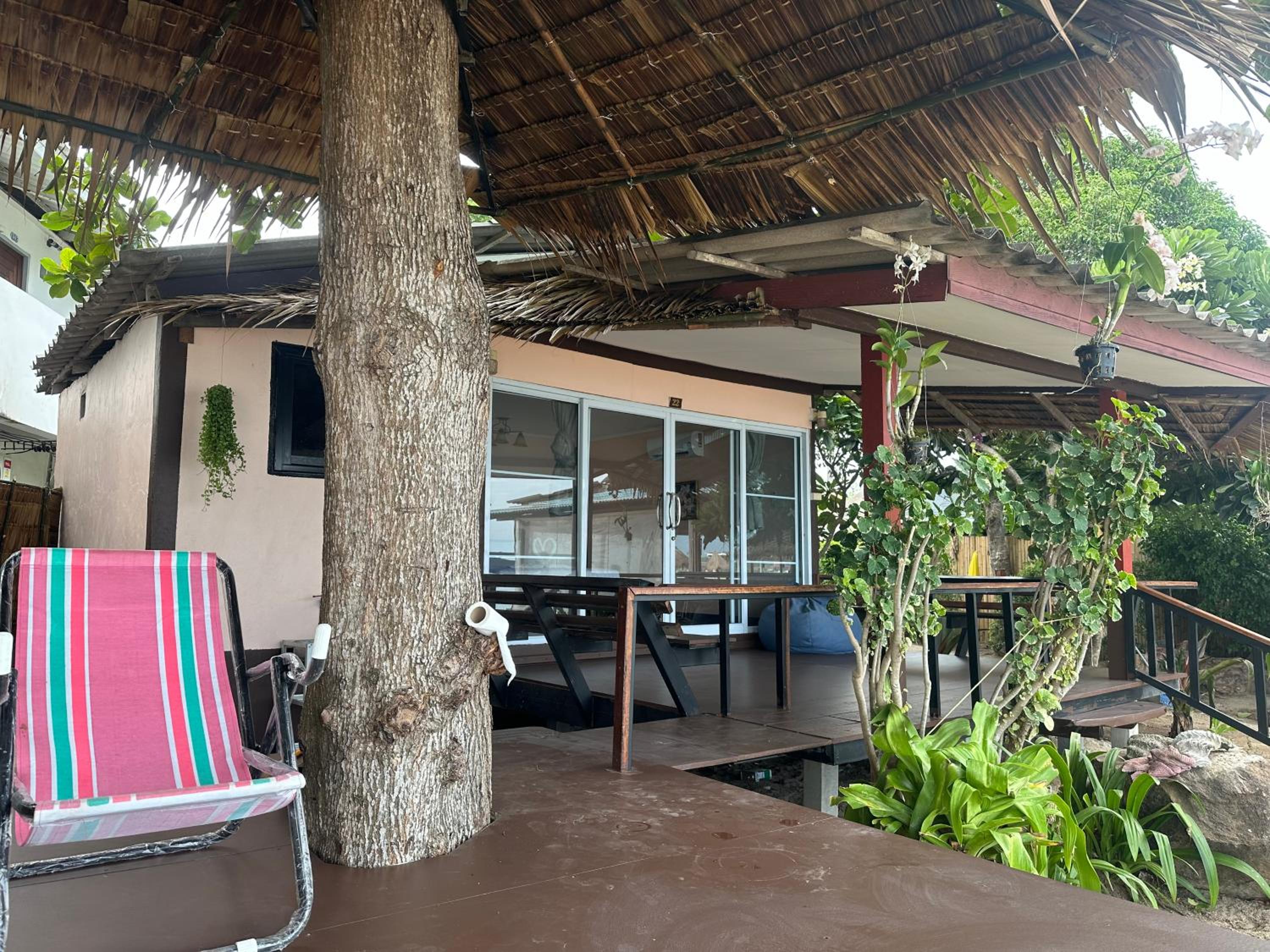 The Cosy Koh Phangan and Restaurant