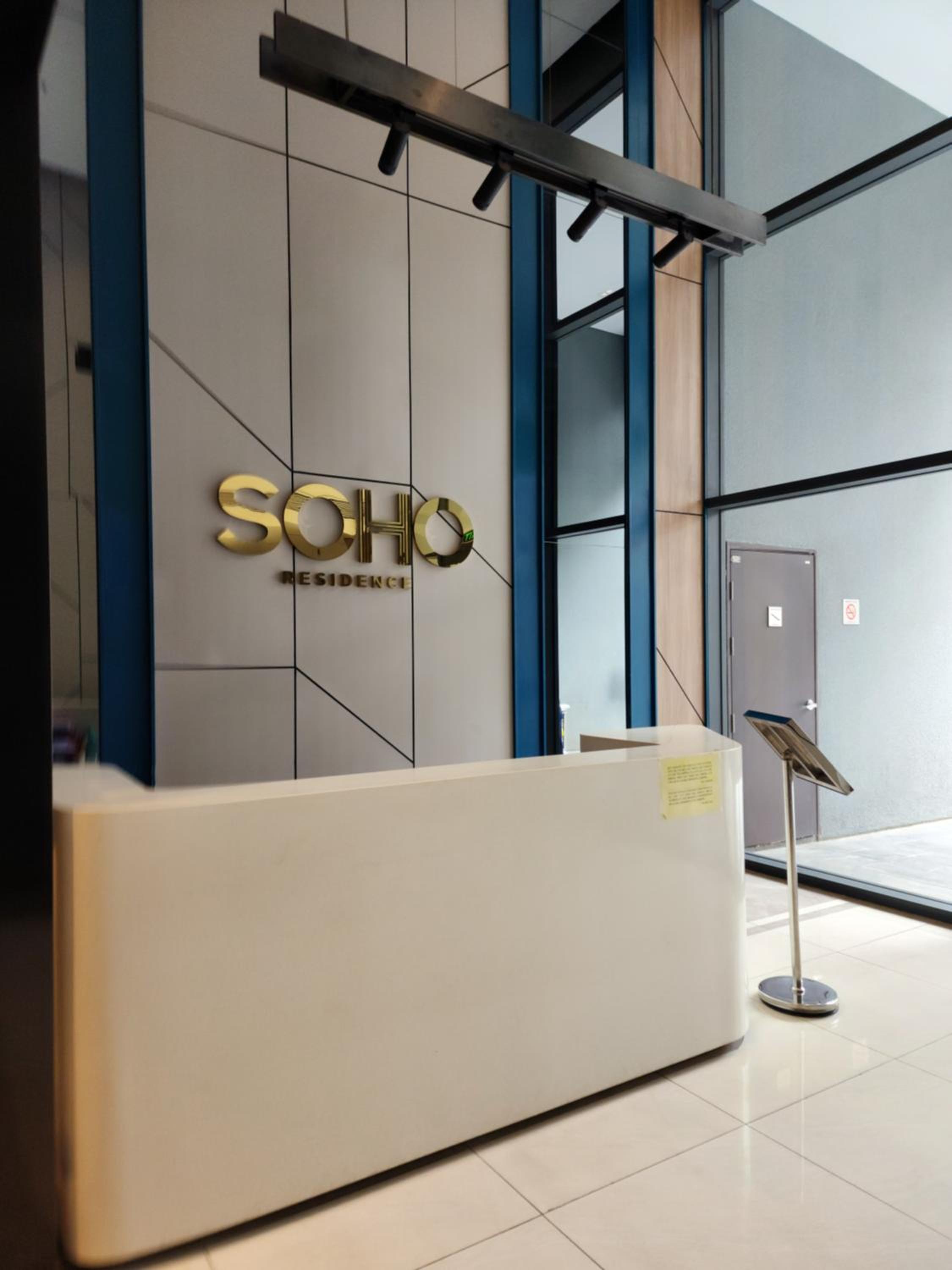 SOHO Suites - Saigon Central, 5-Min-To-Bui Vien Street