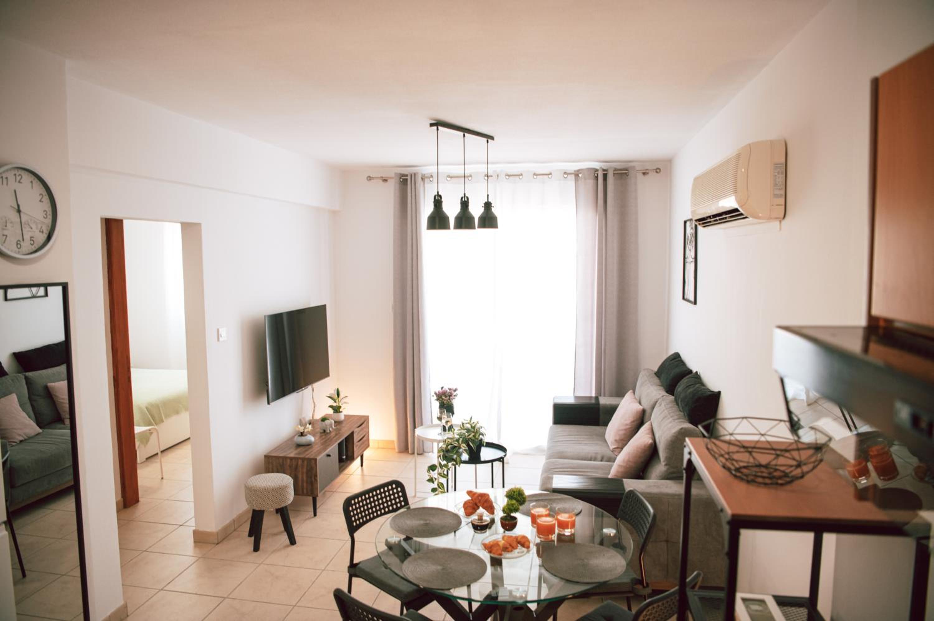 Sunrise Beach Apartments
