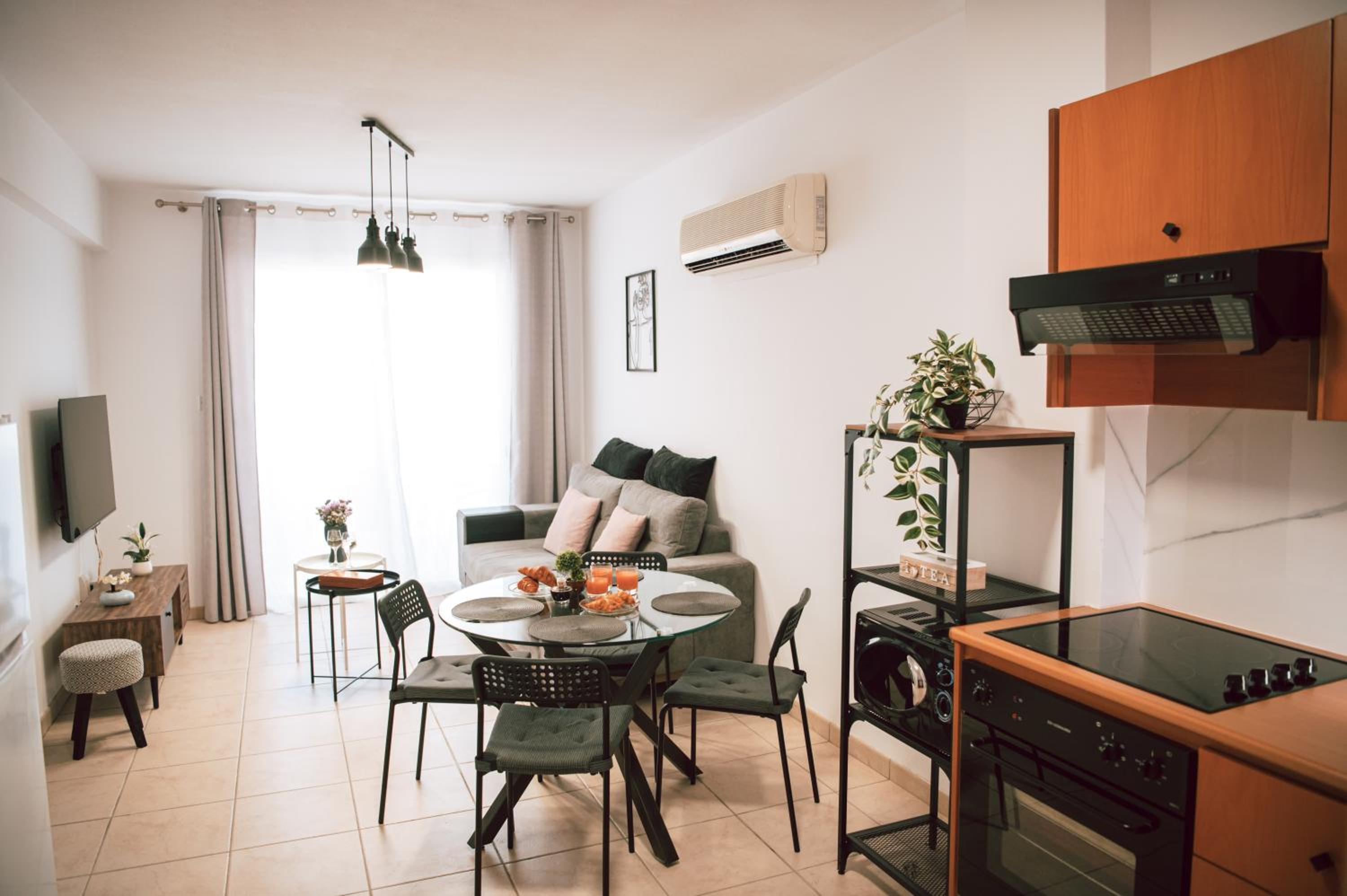 Sunrise Beach Apartments