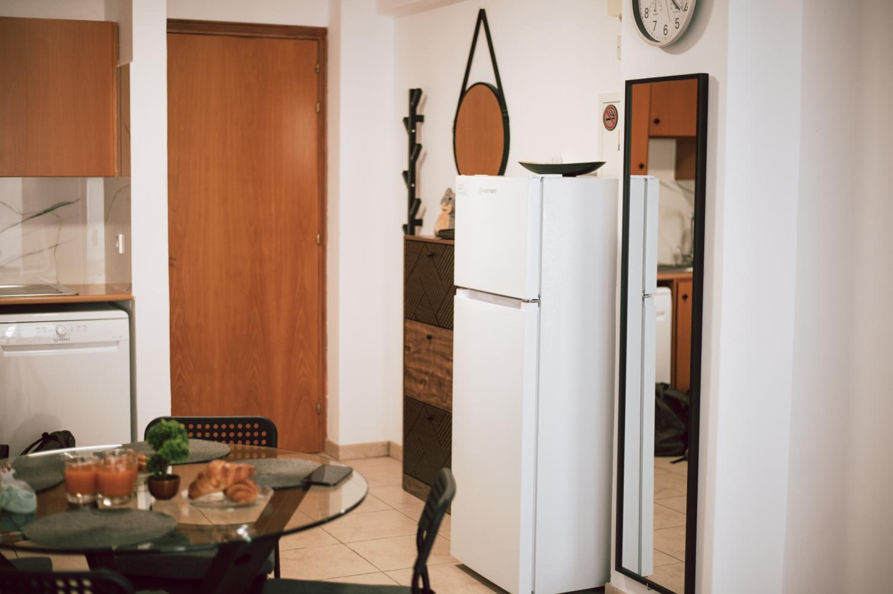 Sunrise Beach Apartments