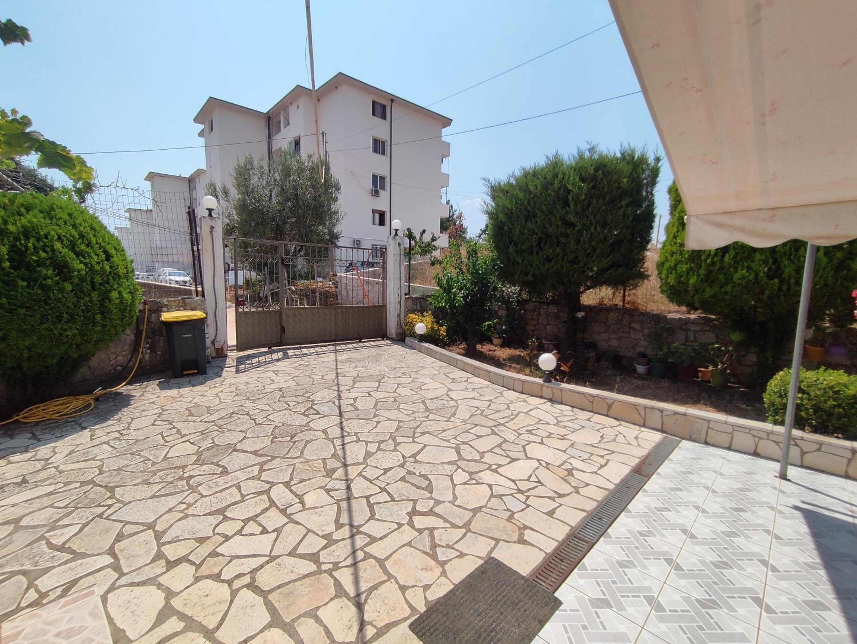 Villa Sidorela