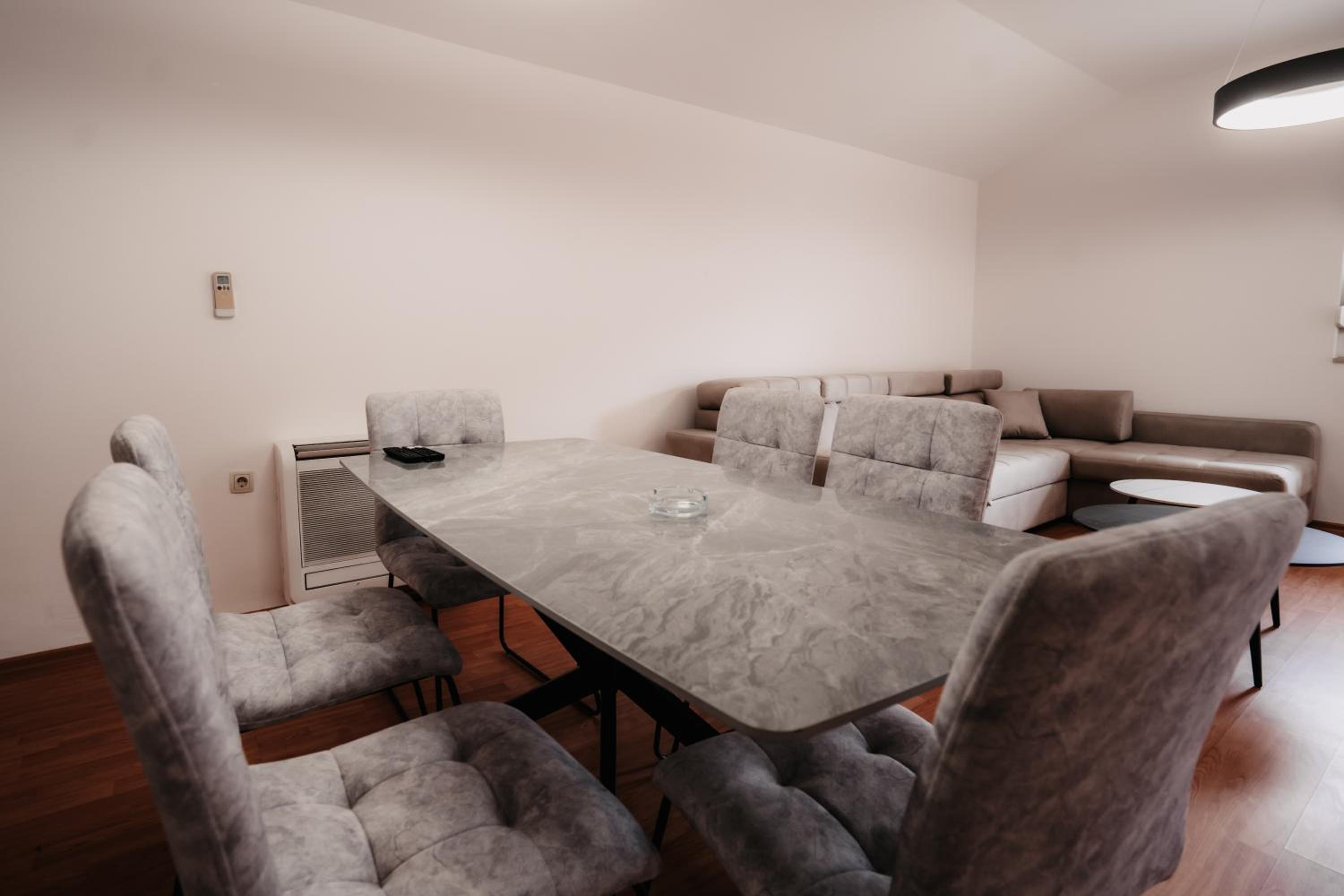 TORO Riverside apartments