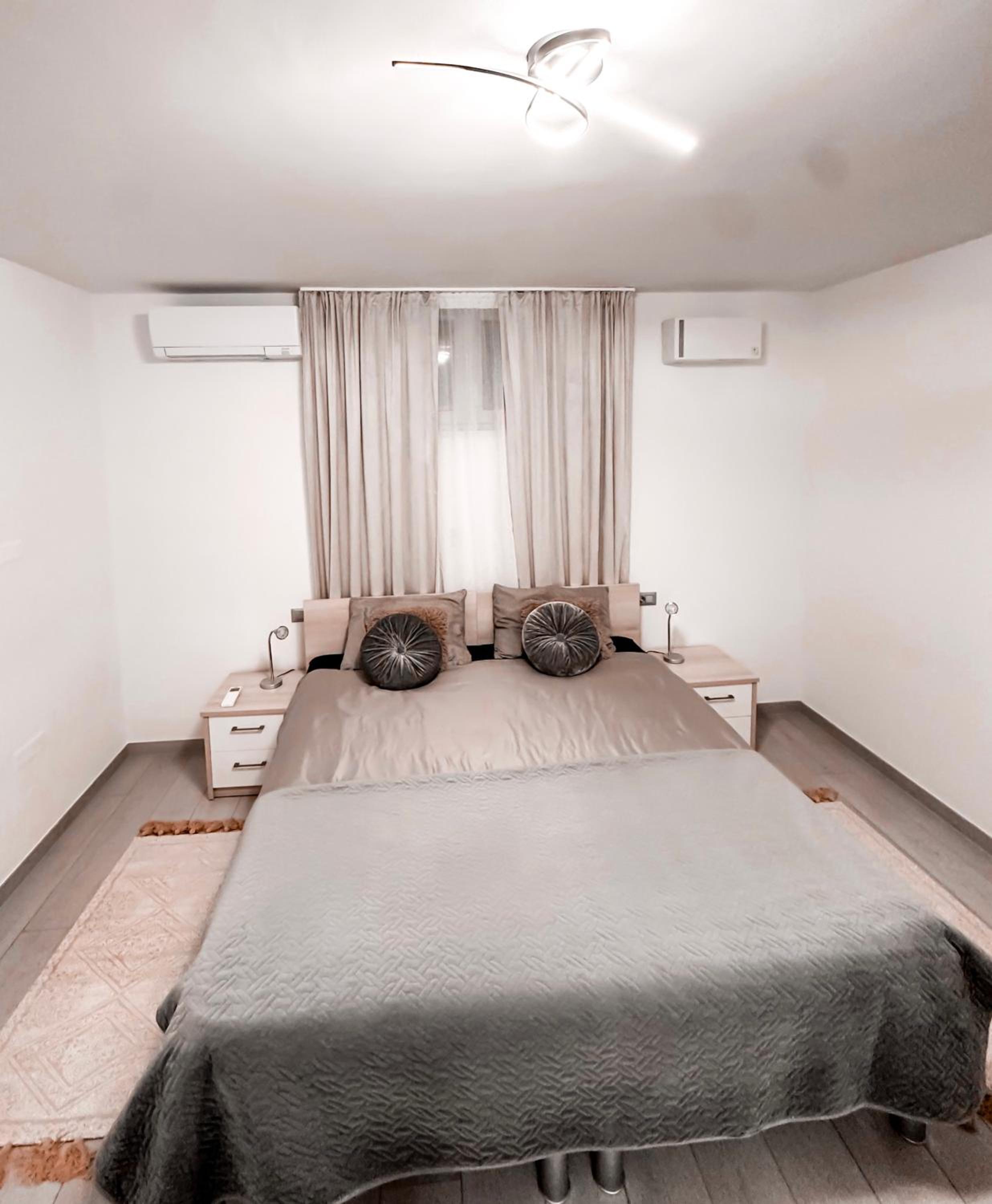 Apartma Hany view 5