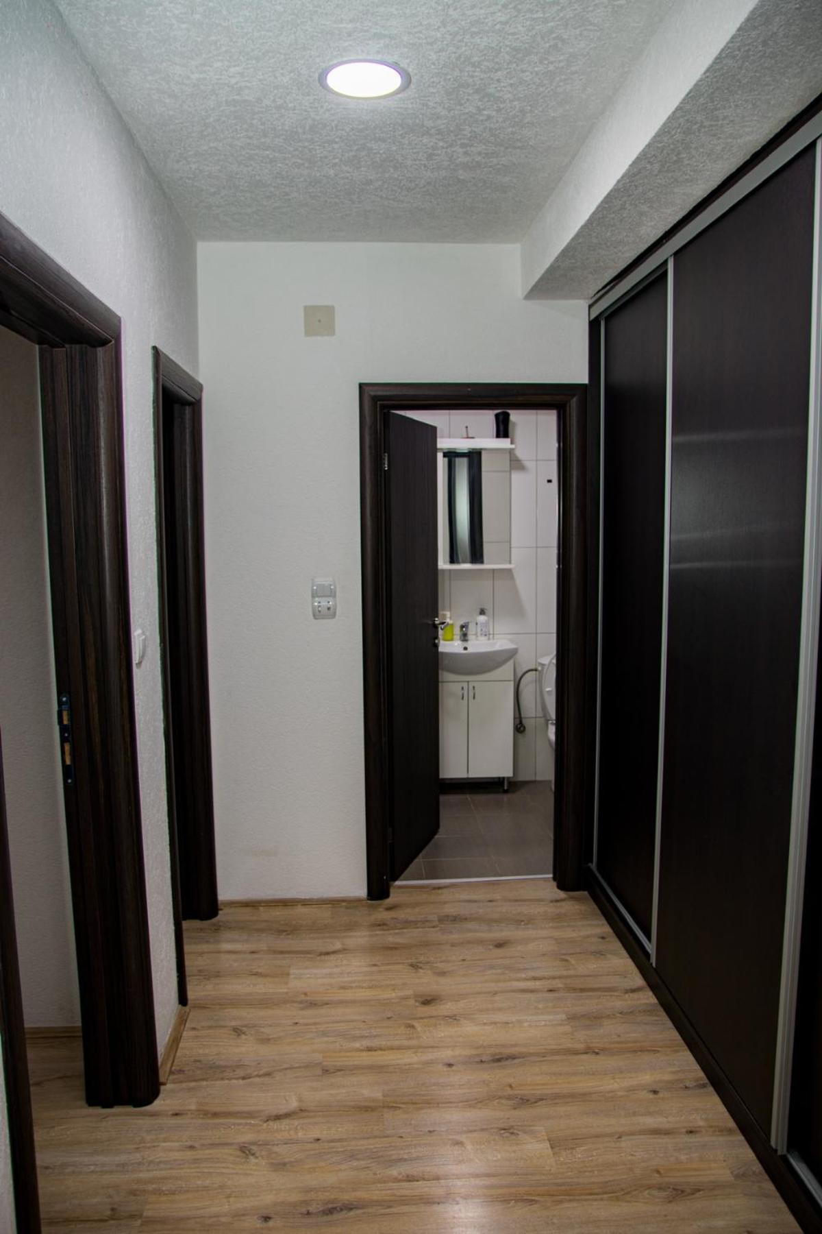 Markus Apartman 2 view 2