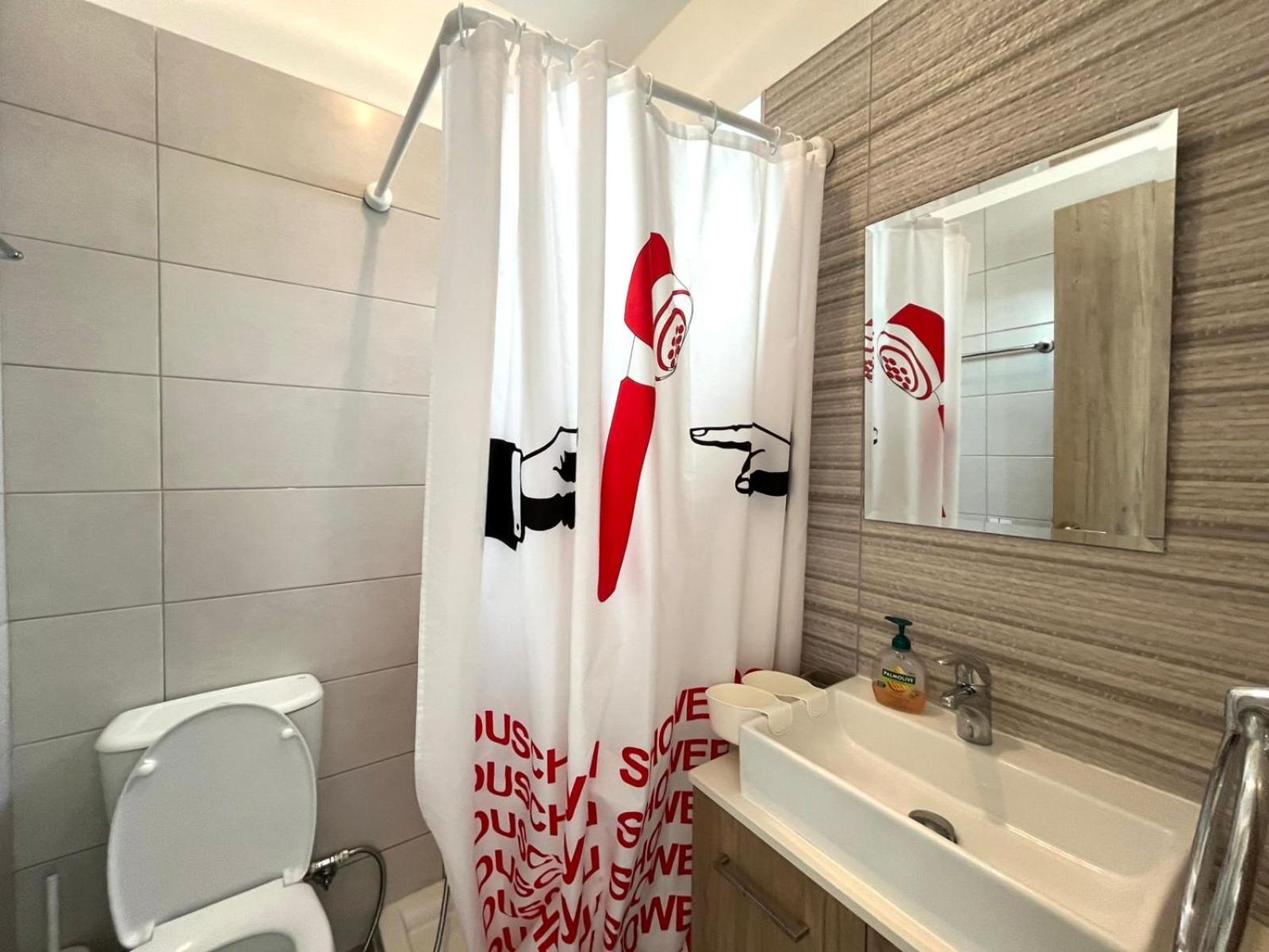 Top Floor Luxury 1Bedroom with Sea View in LARNACA CENTER