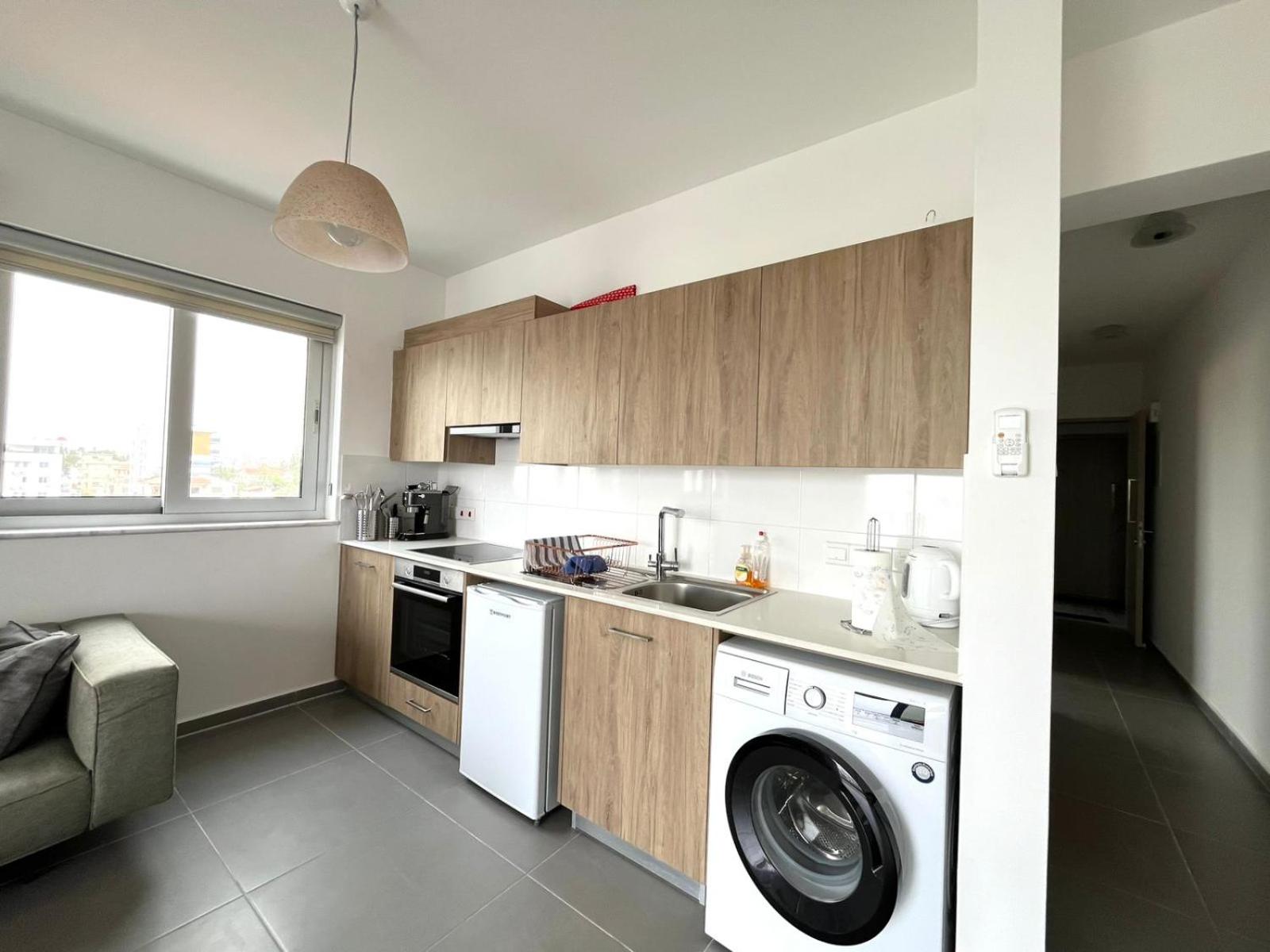 Top Floor Luxury 1Bedroom with Sea View in LARNACA CENTER