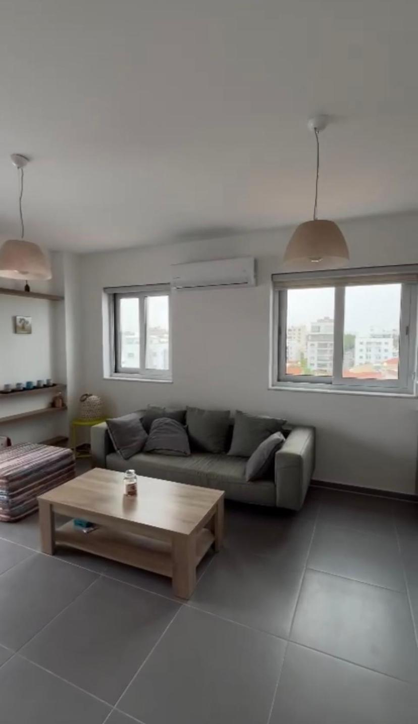Top Floor Luxury 1Bedroom with Sea View in LARNACA CENTER