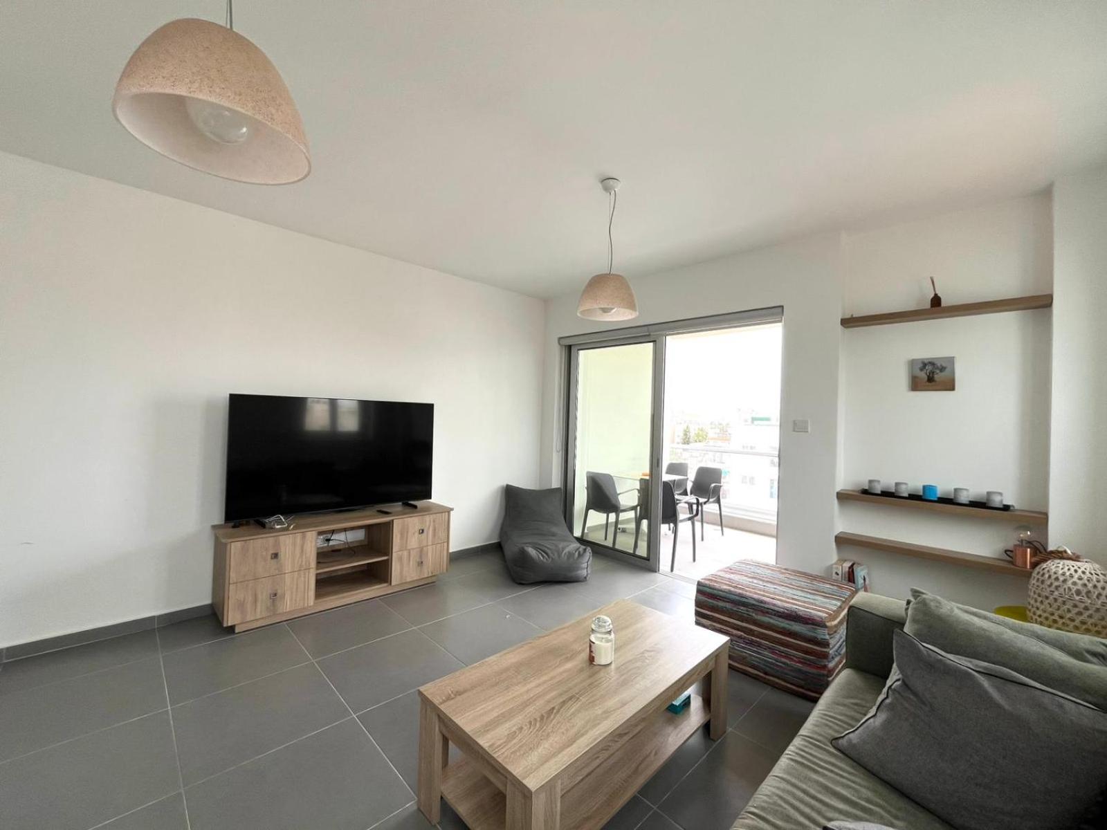 Top Floor Luxury 1Bedroom with Sea View in LARNACA CENTER