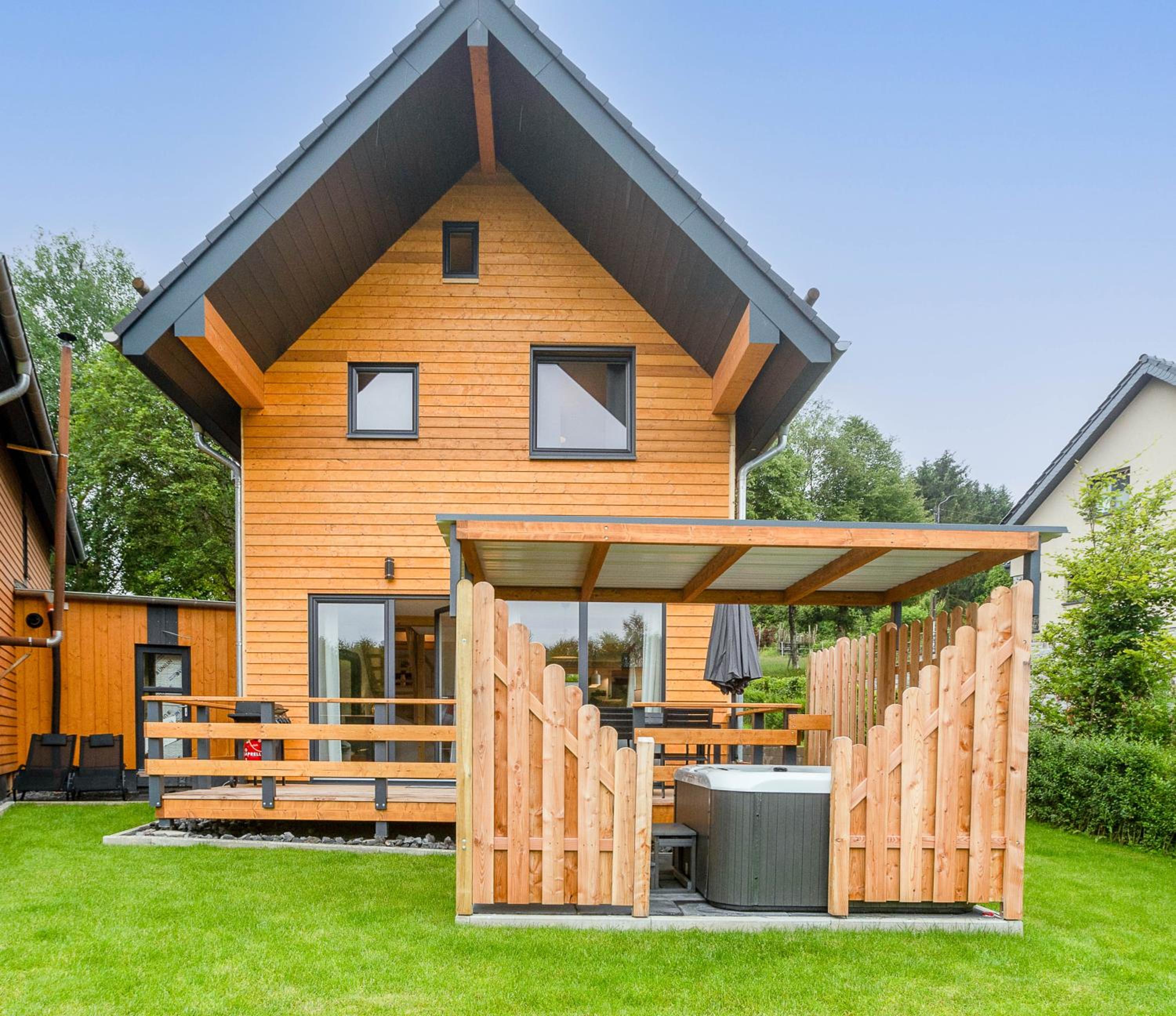 Urlaub am Schwarzbach mit Sauna und Whirlpool Haus Felix
