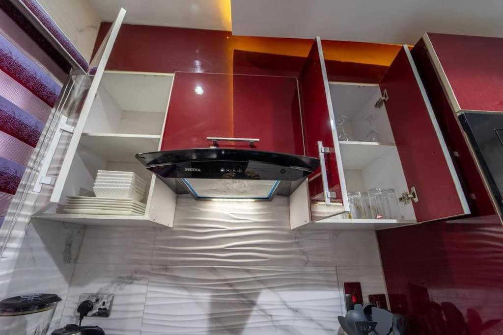 Luxurious 3 bed house in Magboro view 4