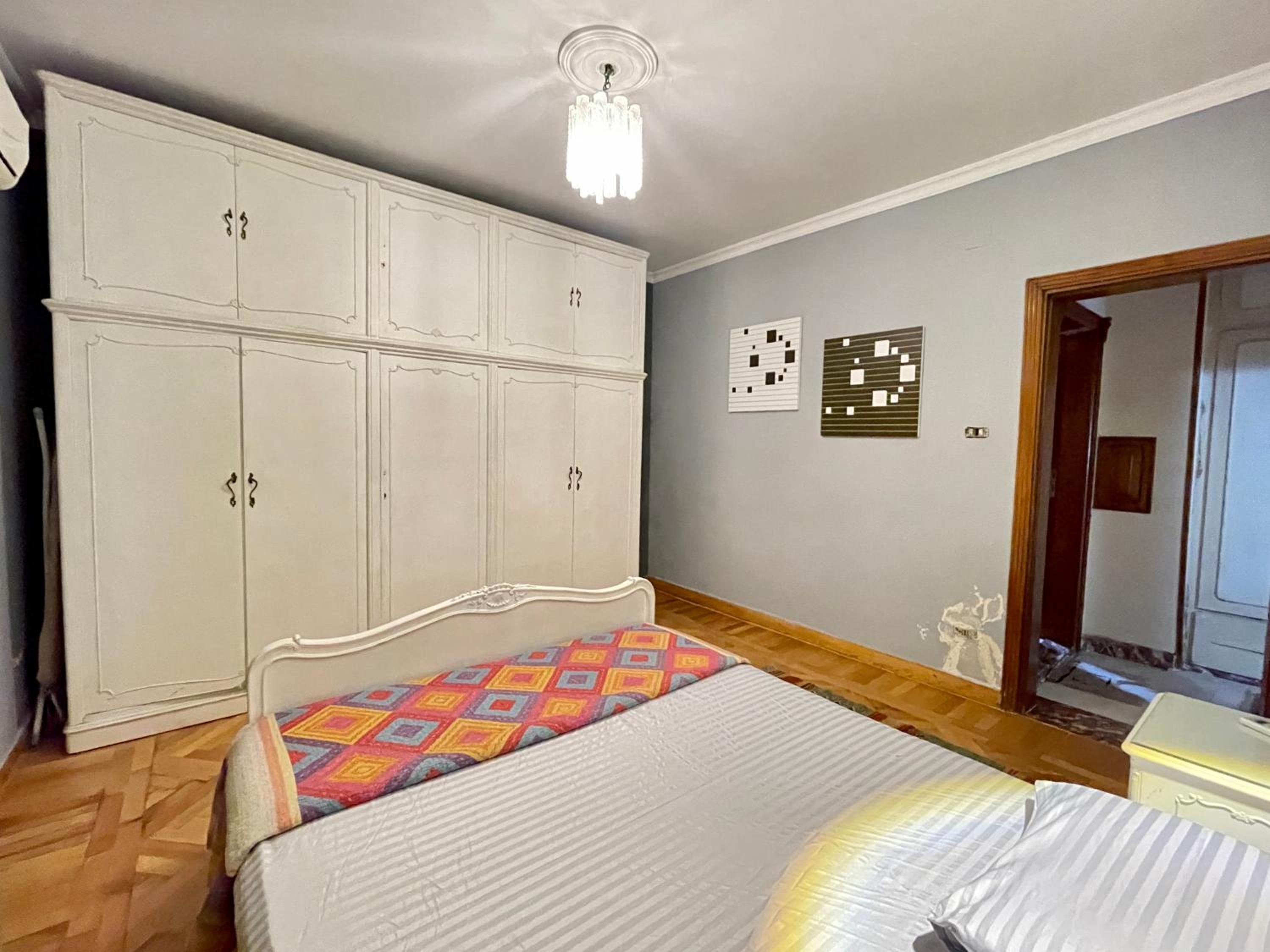 Luxury Living Nile Apartment in Star Towers, Maadi
