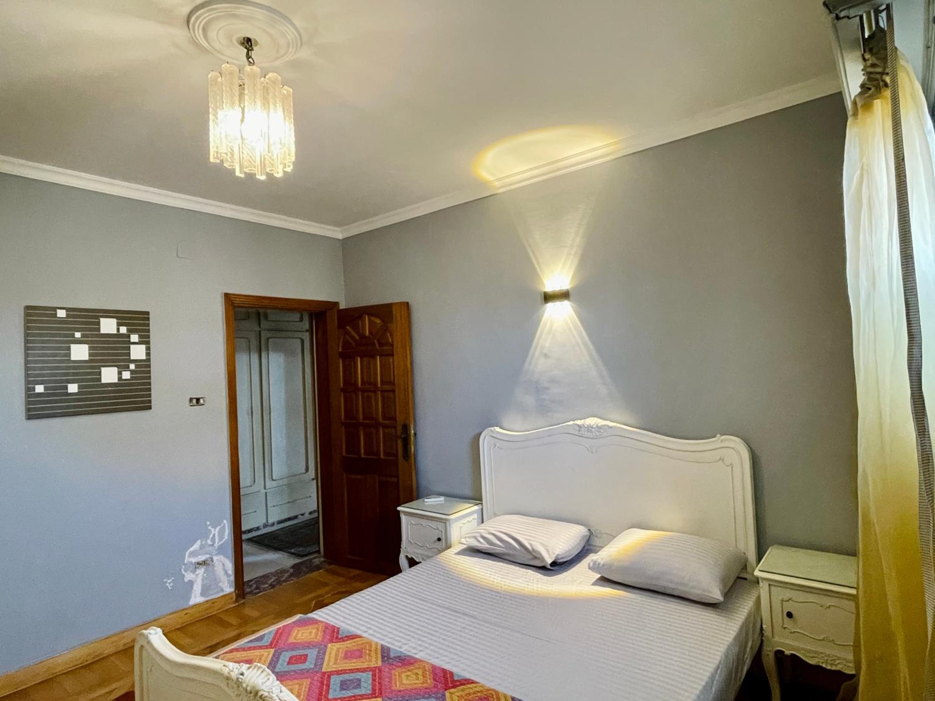 Luxury Living Nile Apartment in Star Towers, Maadi