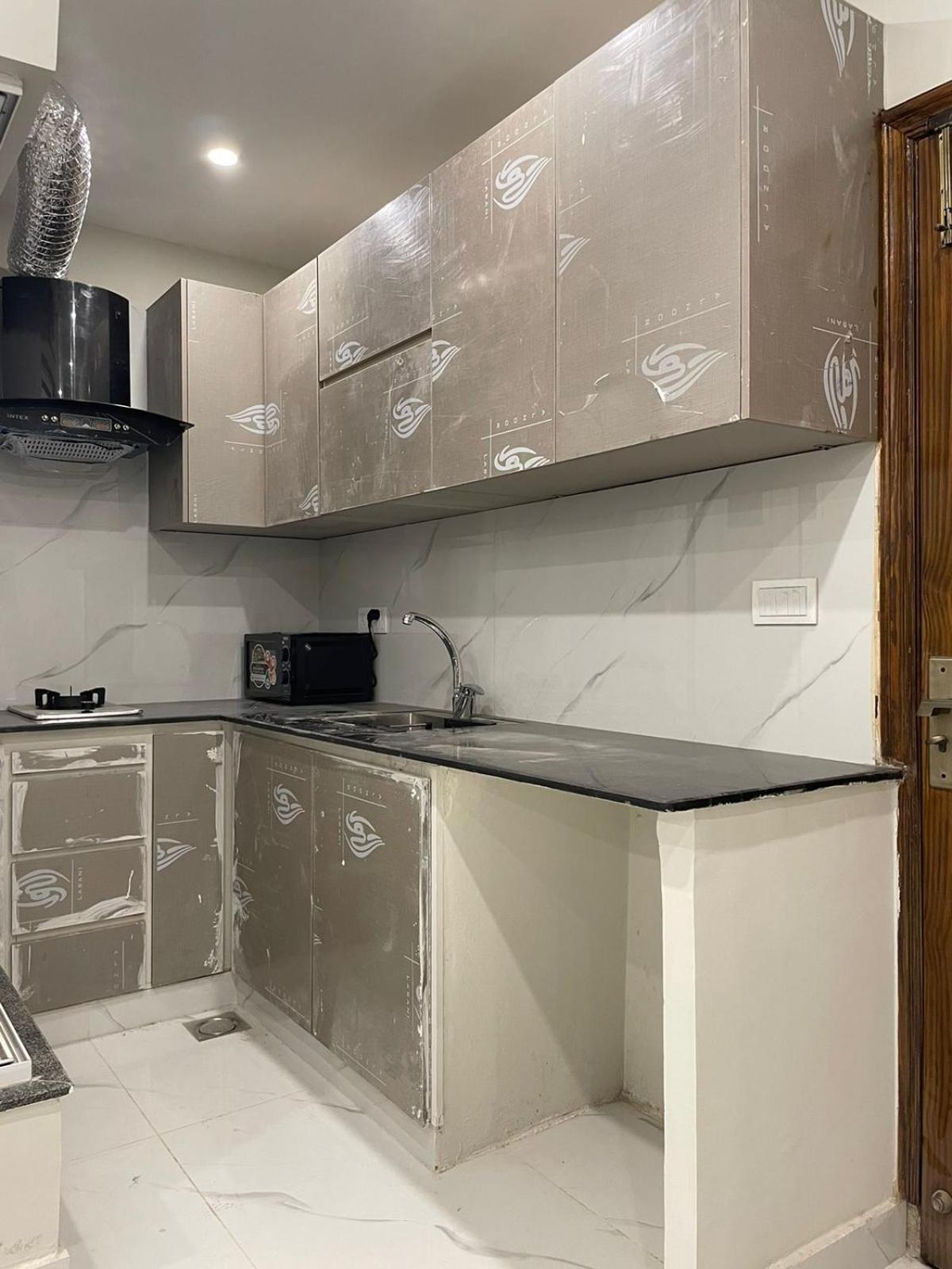 1 Bedroom Luxury Flat view 5