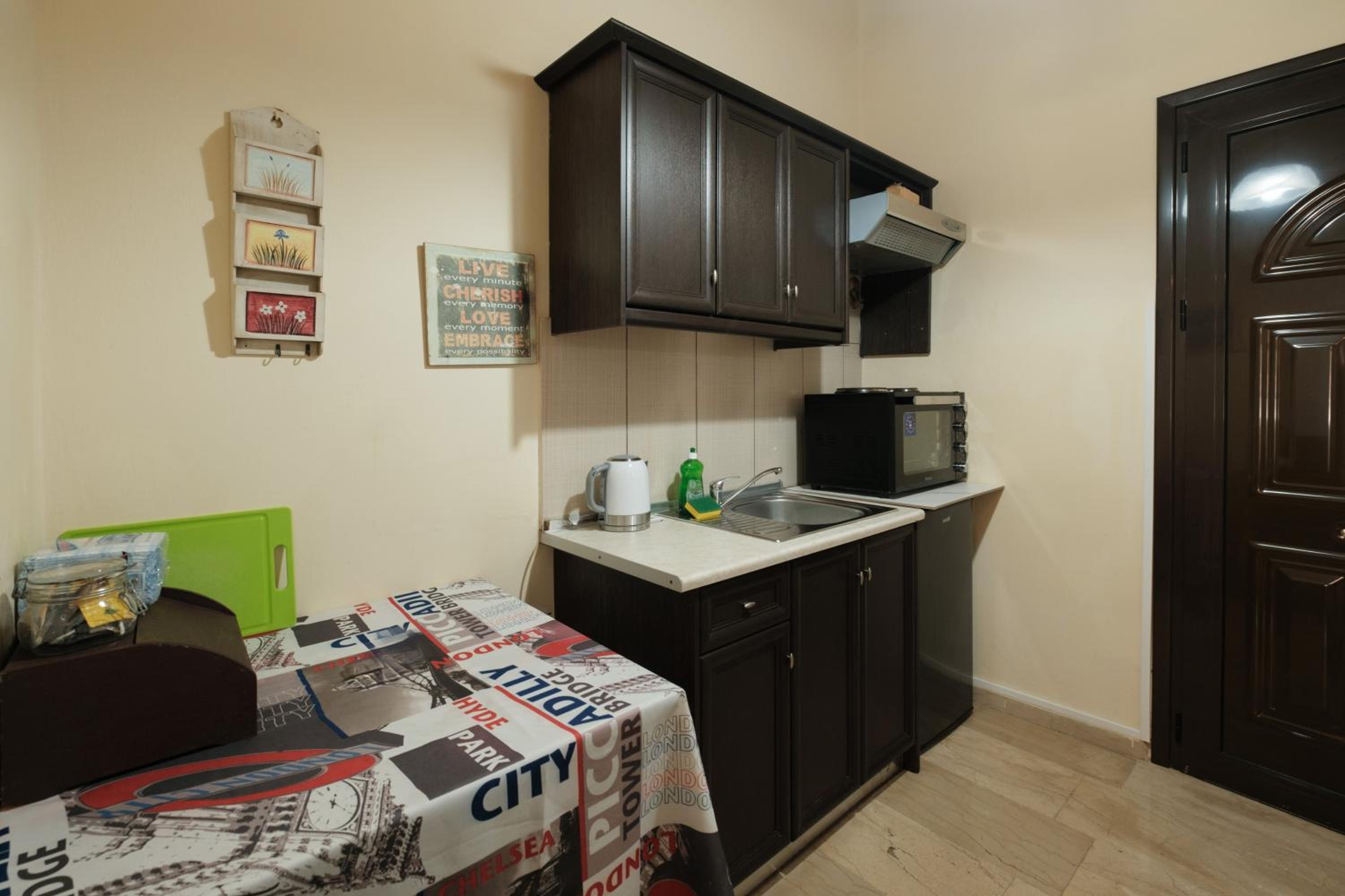 Erifili Apartments