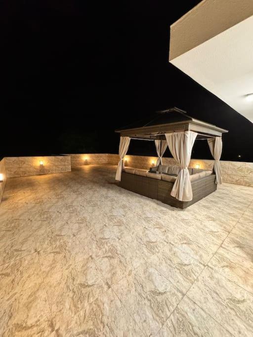 Mountain View Villa