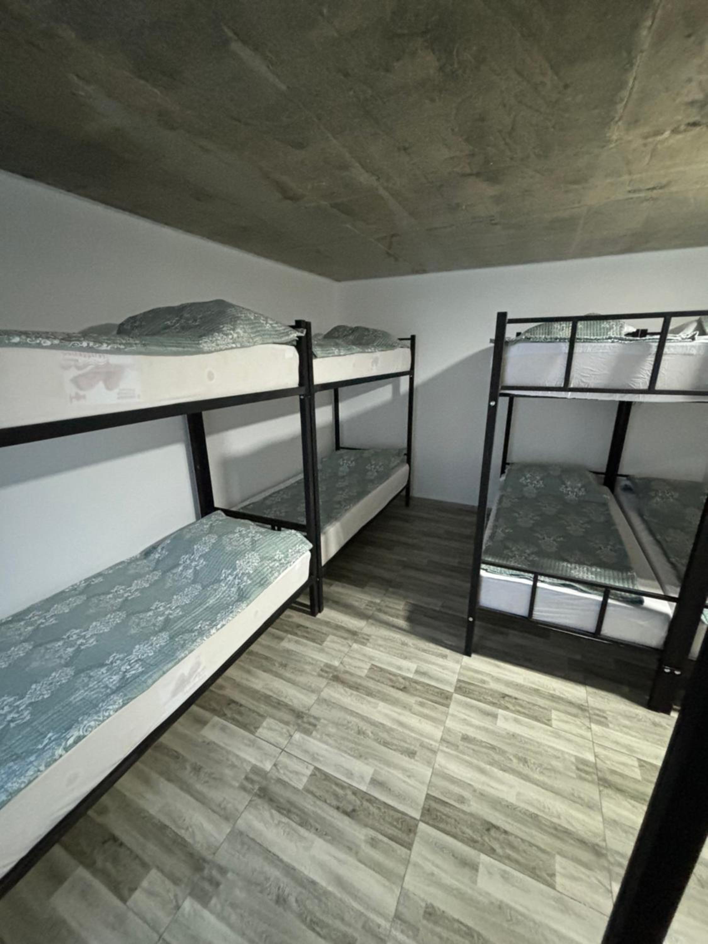 Hostel VANTA