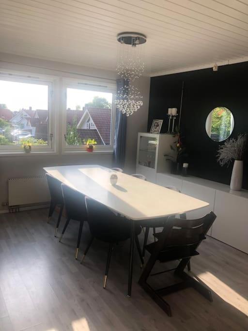 Trivelig familievennlig hus med inngjerdet hage view 5
