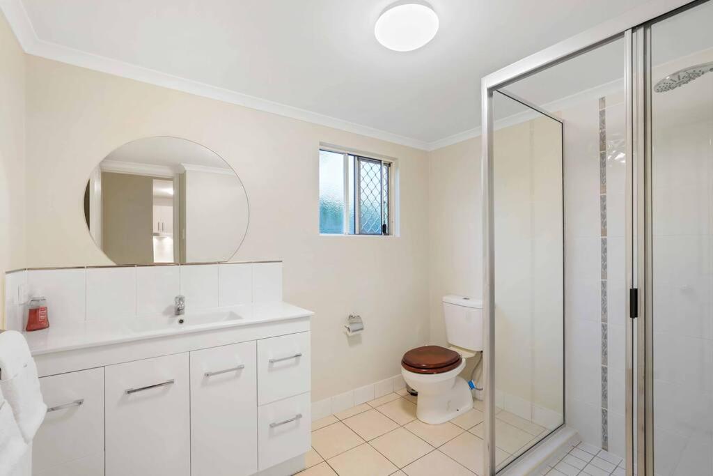 Perfect Grafton Street Base near Cairns Base