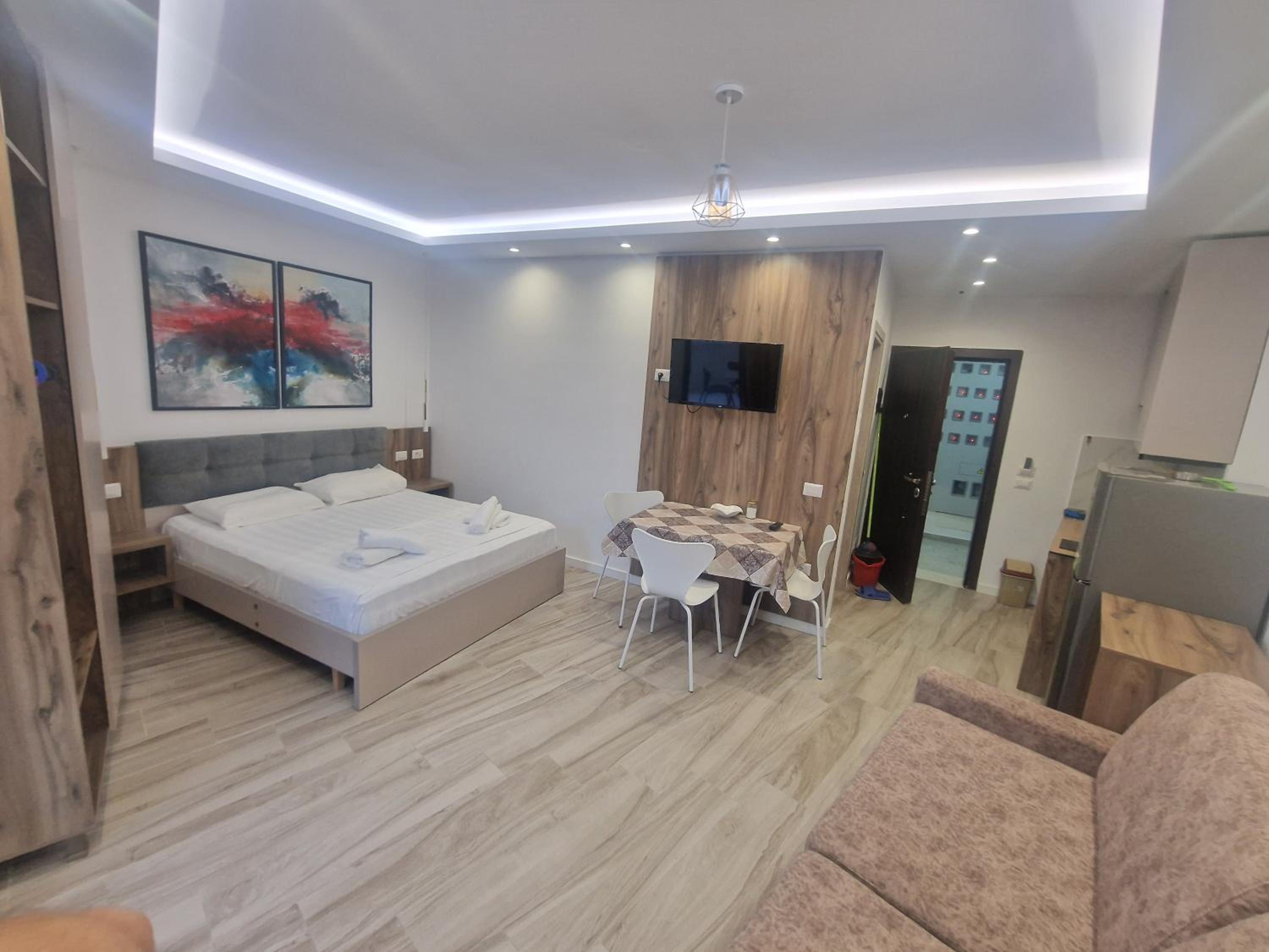 Joanna Suites