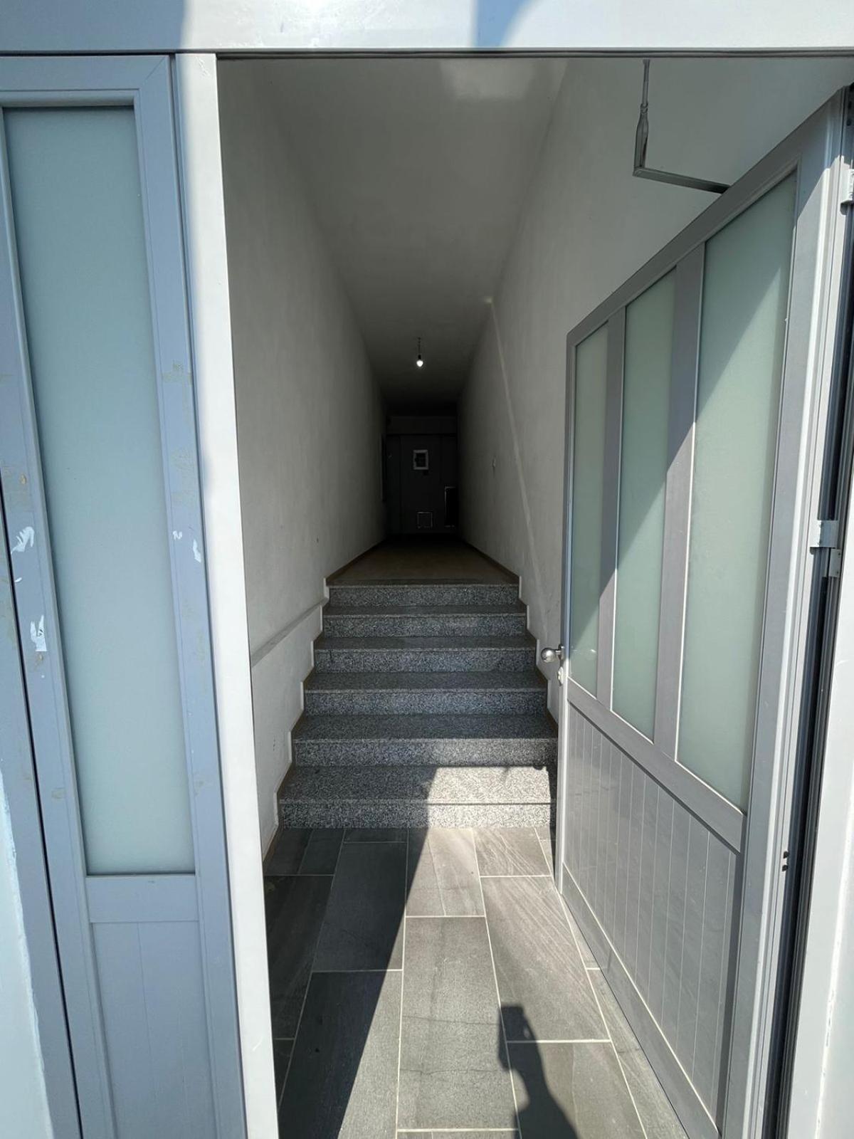 I&S Apartment 4